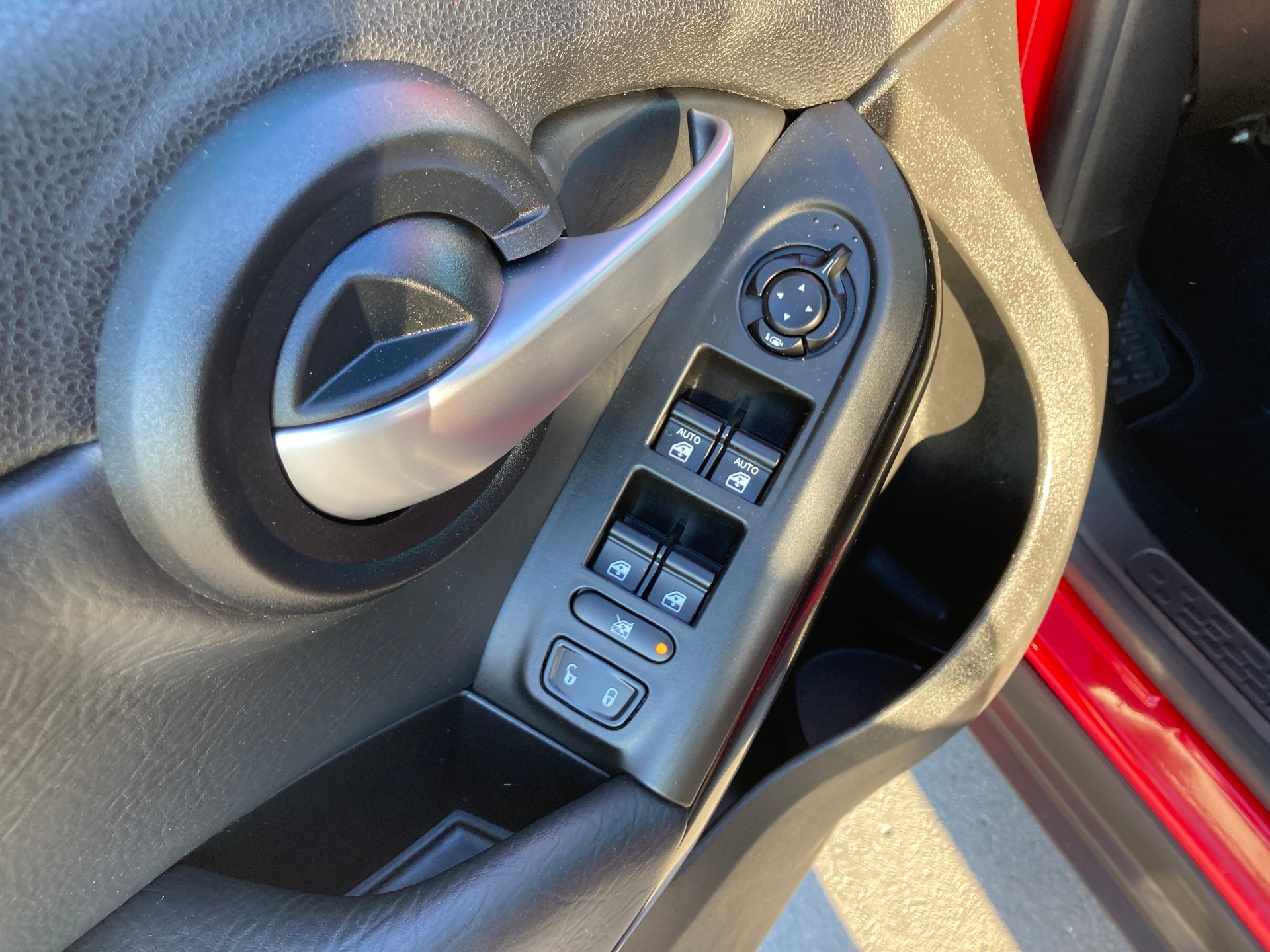 FIAT 500X 2.0MJ City Cross 4x4 Automatic mit Anhängerkupplung-image-10