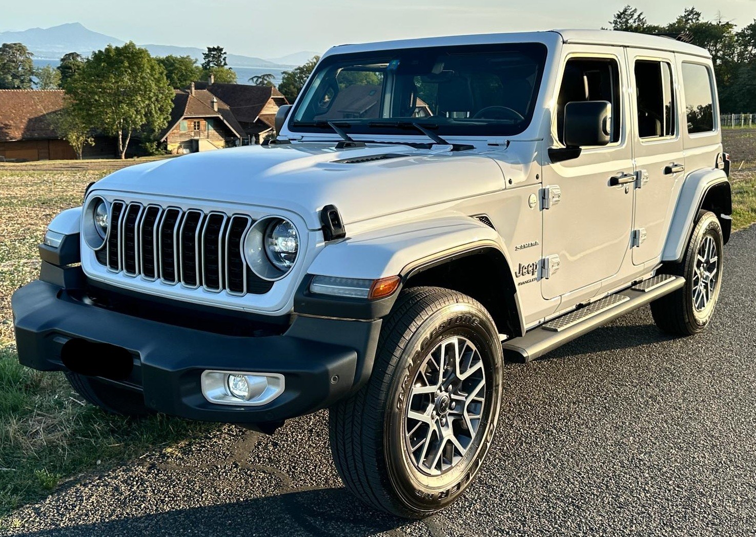 JEEP 2.0 Turbo Sahara Power Unlimited-image-8