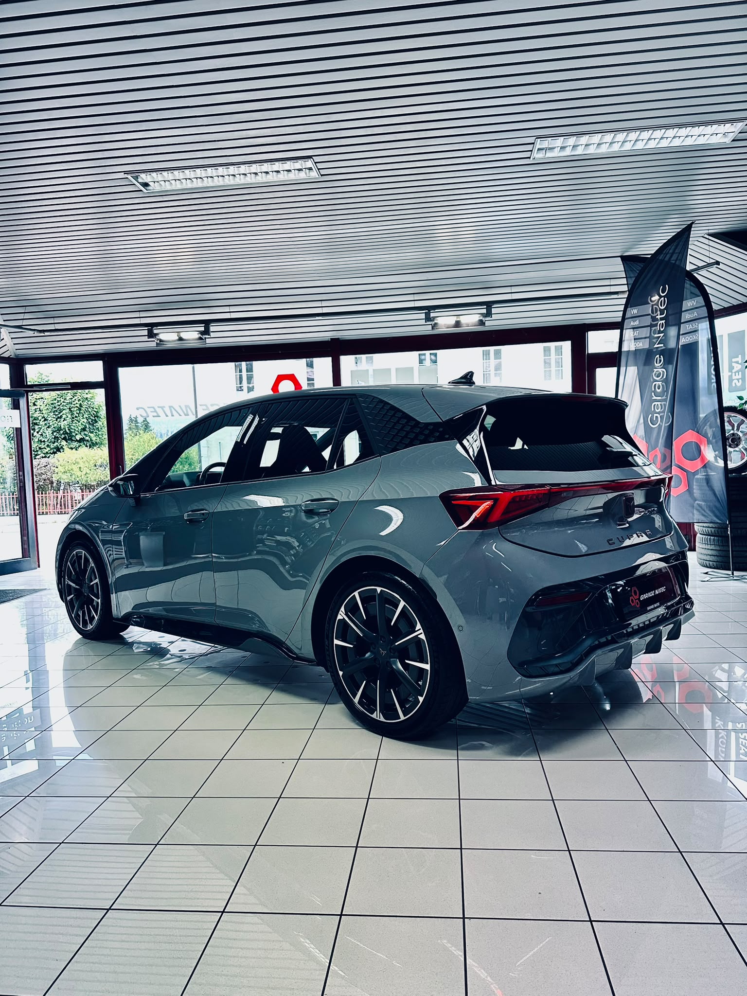 CUPRA Born 77 kWh e-Boost-image-3