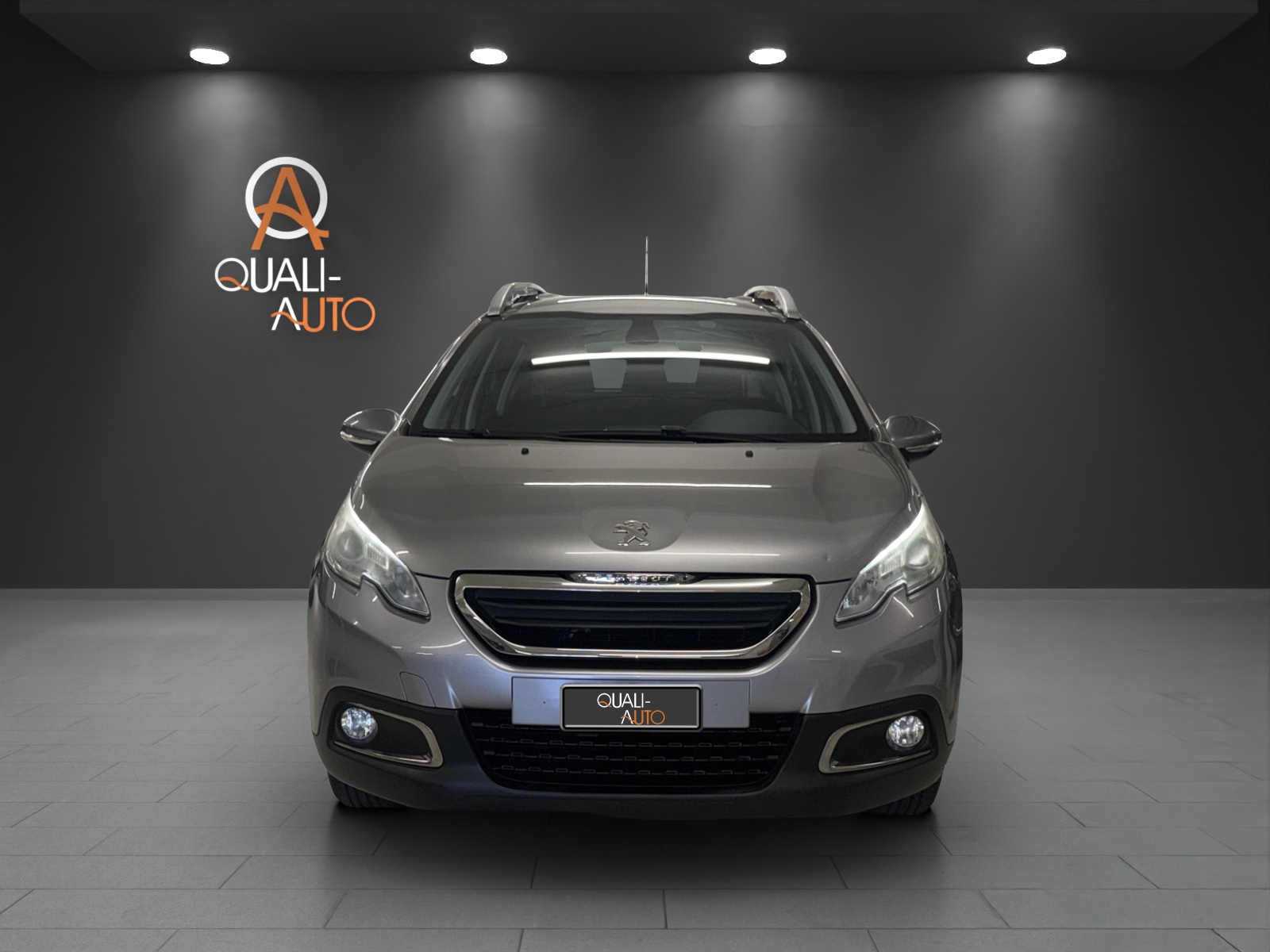 PEUGEOT 2008 1.2 VTI Active-image-1