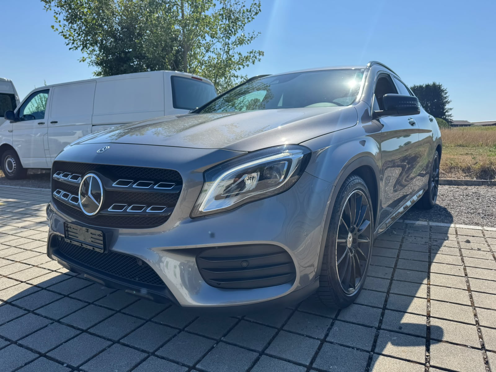 MERCEDES-BENZ GLA 250 AMG Line 4Matic 7G-DCT-image-0