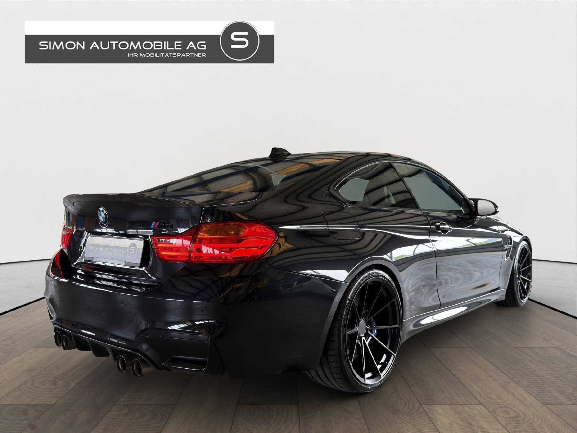 BMW M4 Coupé-image-5