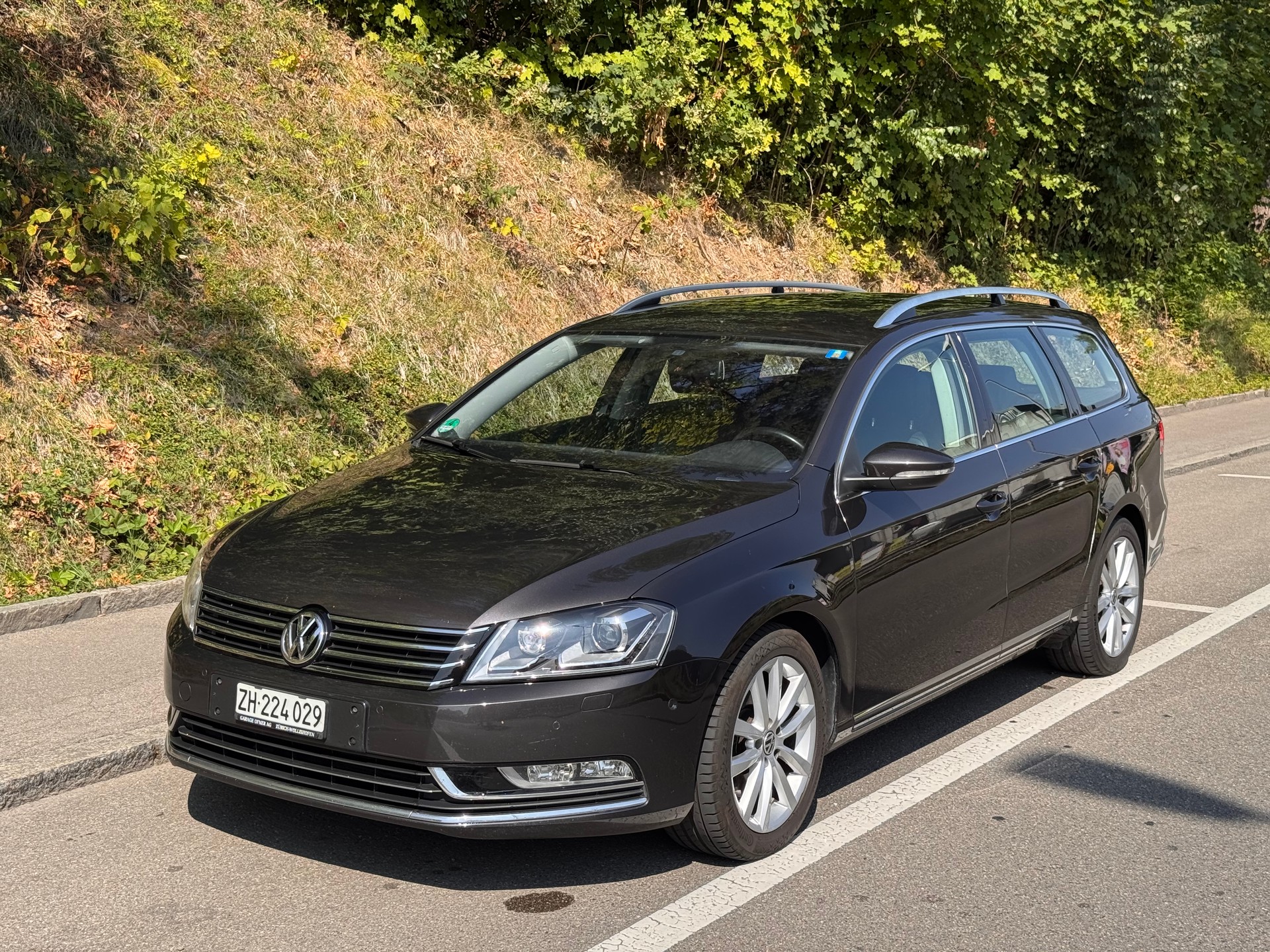 VW 2.0 TDI CR Highline DSG 4m-image-0