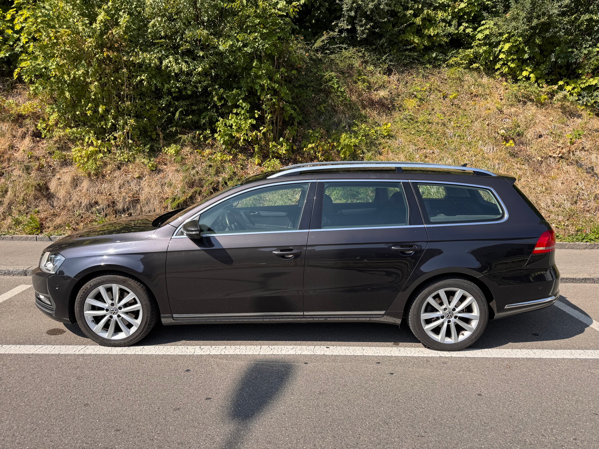 VW 2.0 TDI CR Highline DSG 4m-image-1