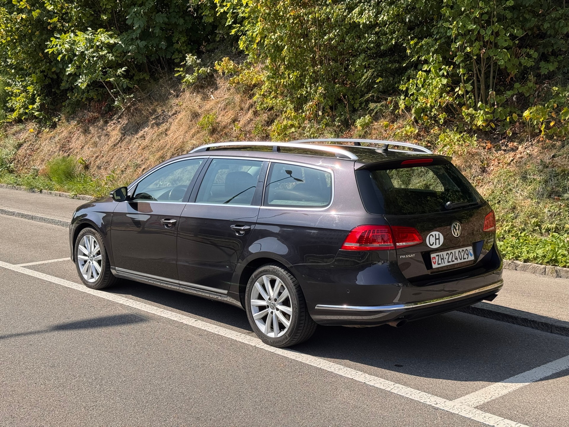 VW 2.0 TDI CR Highline DSG 4m-image-2