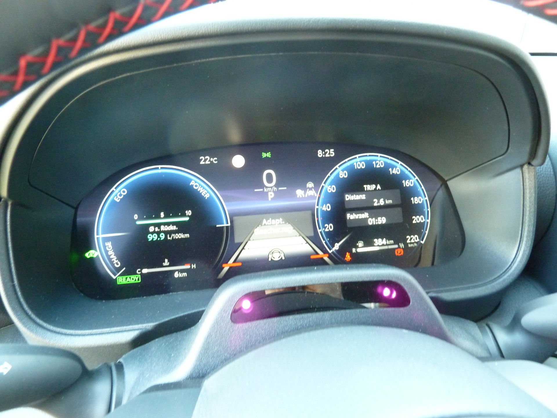 TOYOTA Yaris 1.5 GR Sport e-CVT-image-15