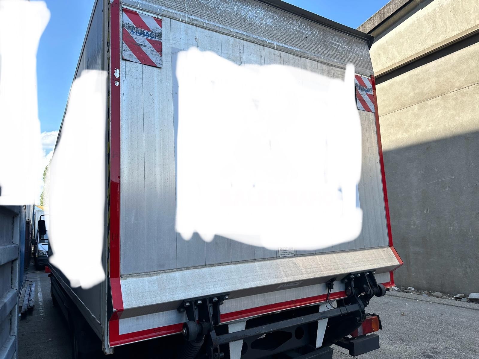 MERCEDES-BENZ Wdb9702471k954758-image-5