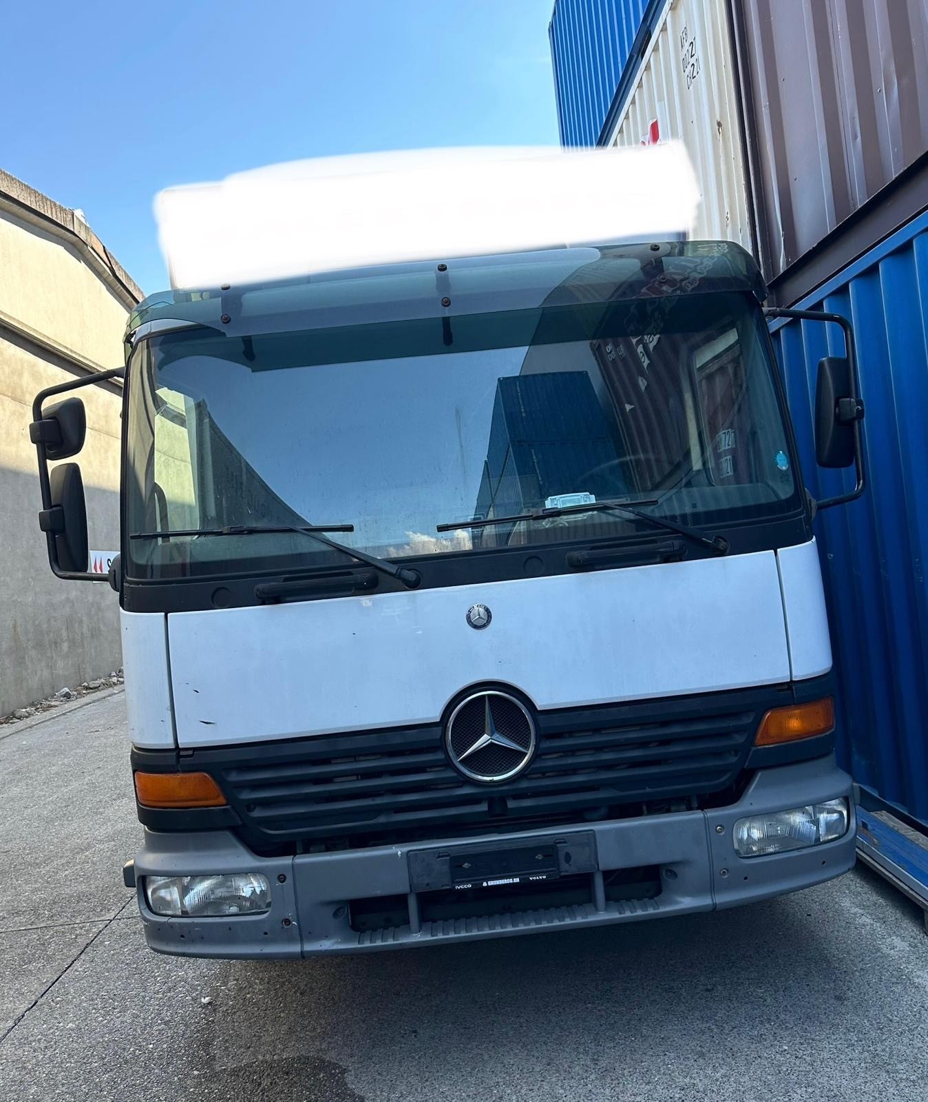 MERCEDES-BENZ Wdb9702471k954758-image-2