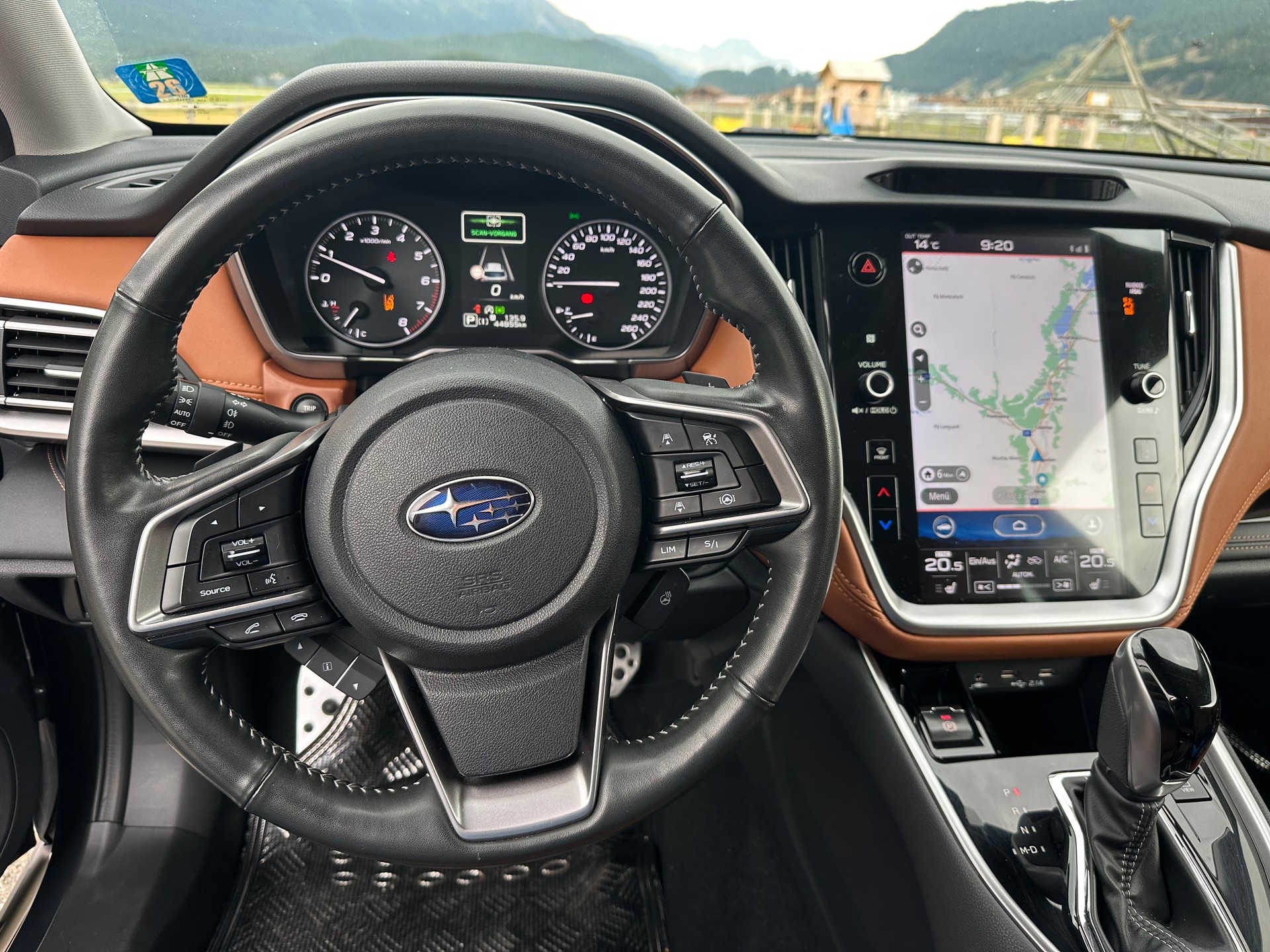 SUBARU 2.5i Luxury-image-6
