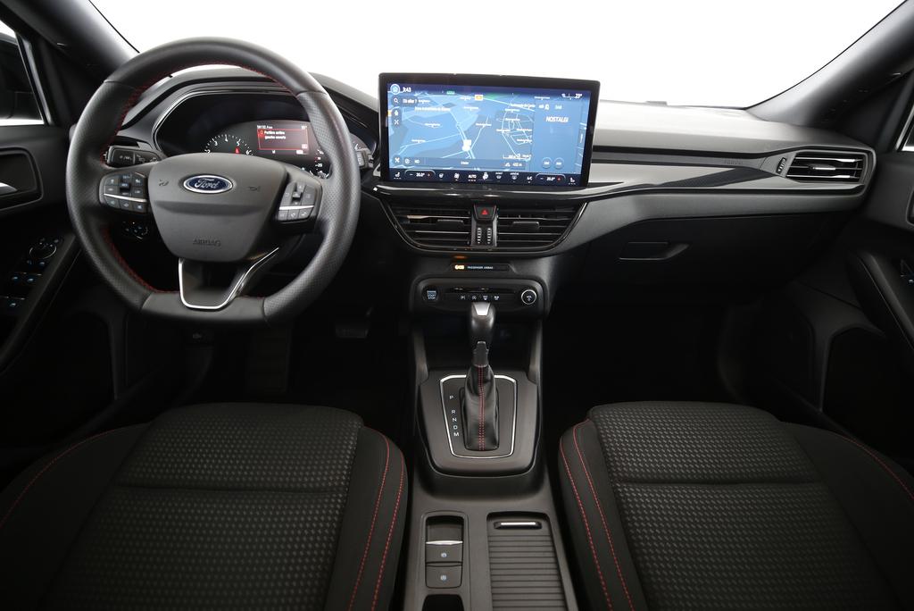 FORD Focus Station Wagon 1.0i EcoB Hybrid 155 ST-Line-image-7