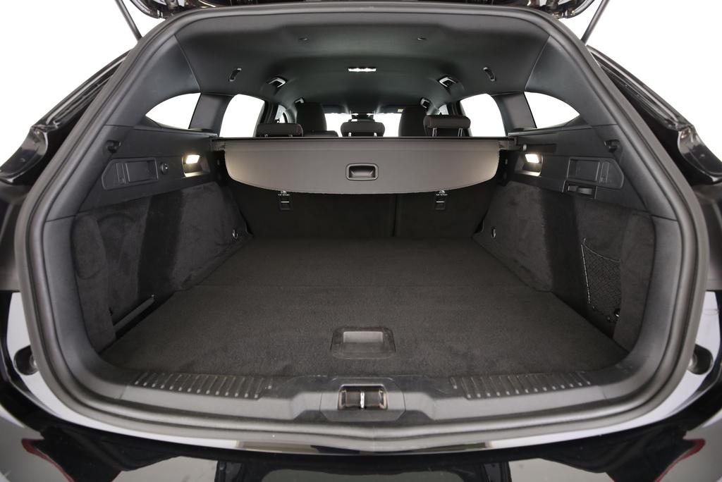 FORD Focus Station Wagon 1.0i EcoB Hybrid 155 ST-Line-image-9