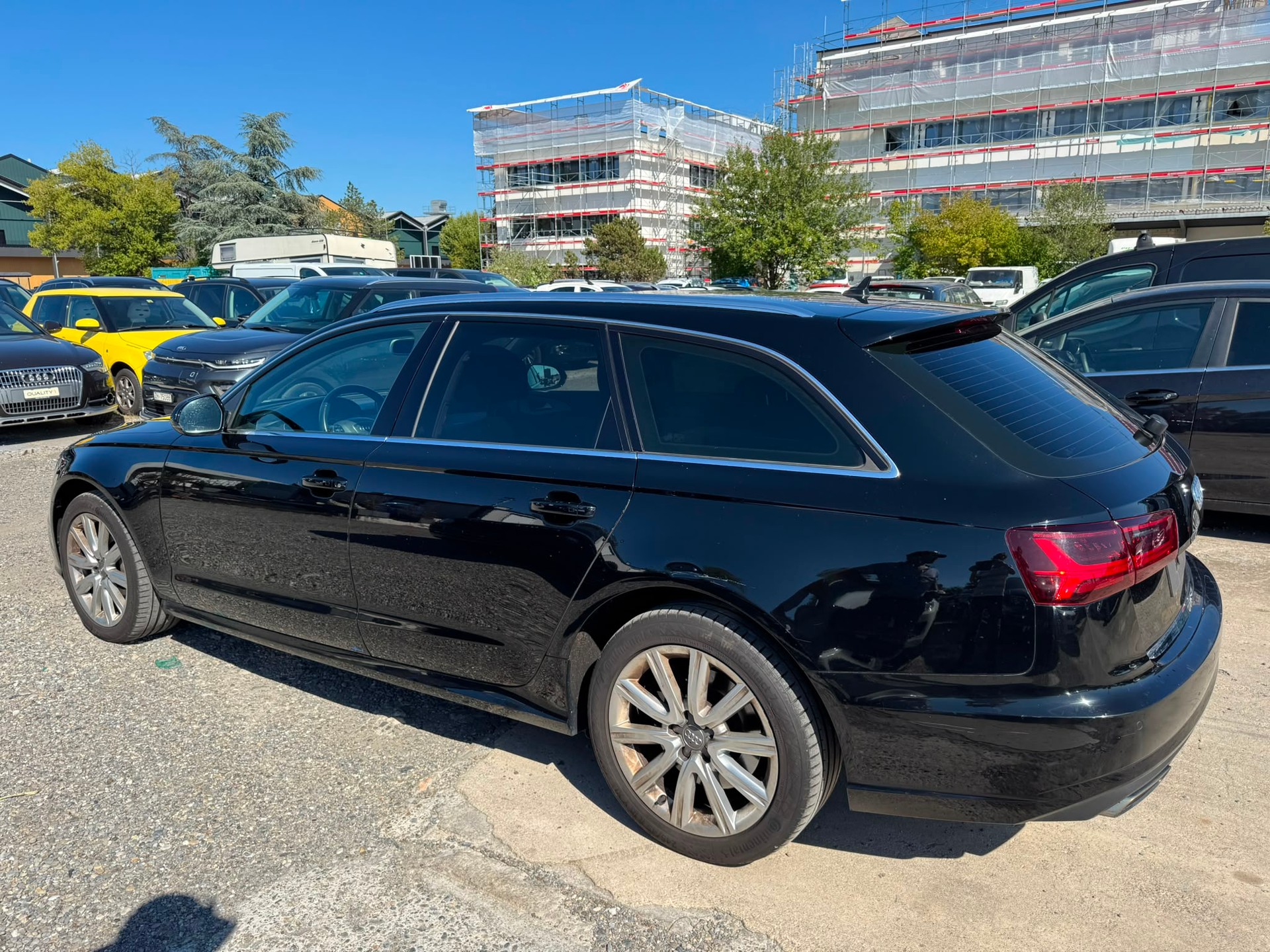 AUDI A6 Avant 3.0 TDI V6 Attraction quattro S-tronic-image-5
