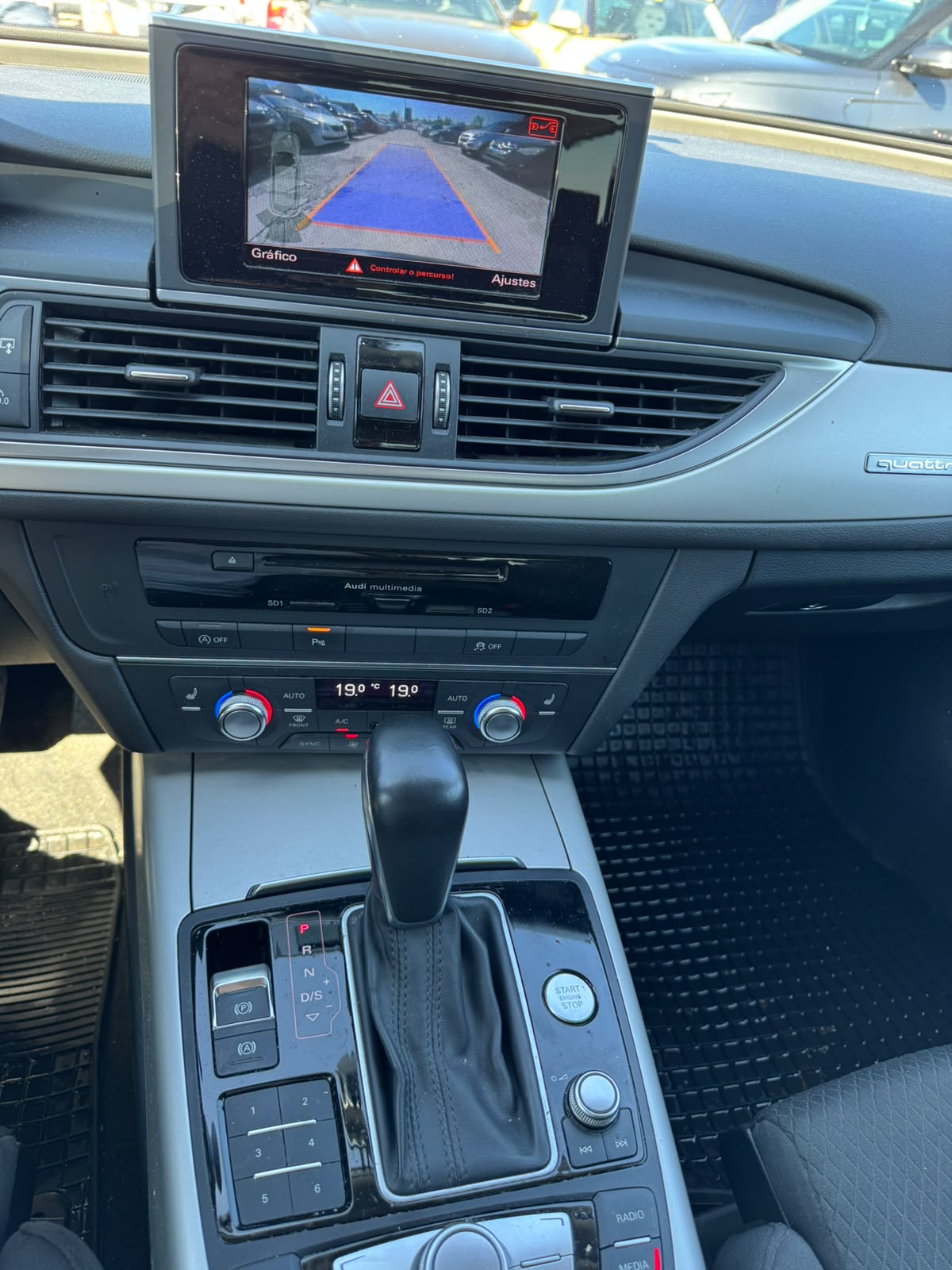 AUDI A6 Avant 3.0 TDI V6 Attraction quattro S-tronic-image-9