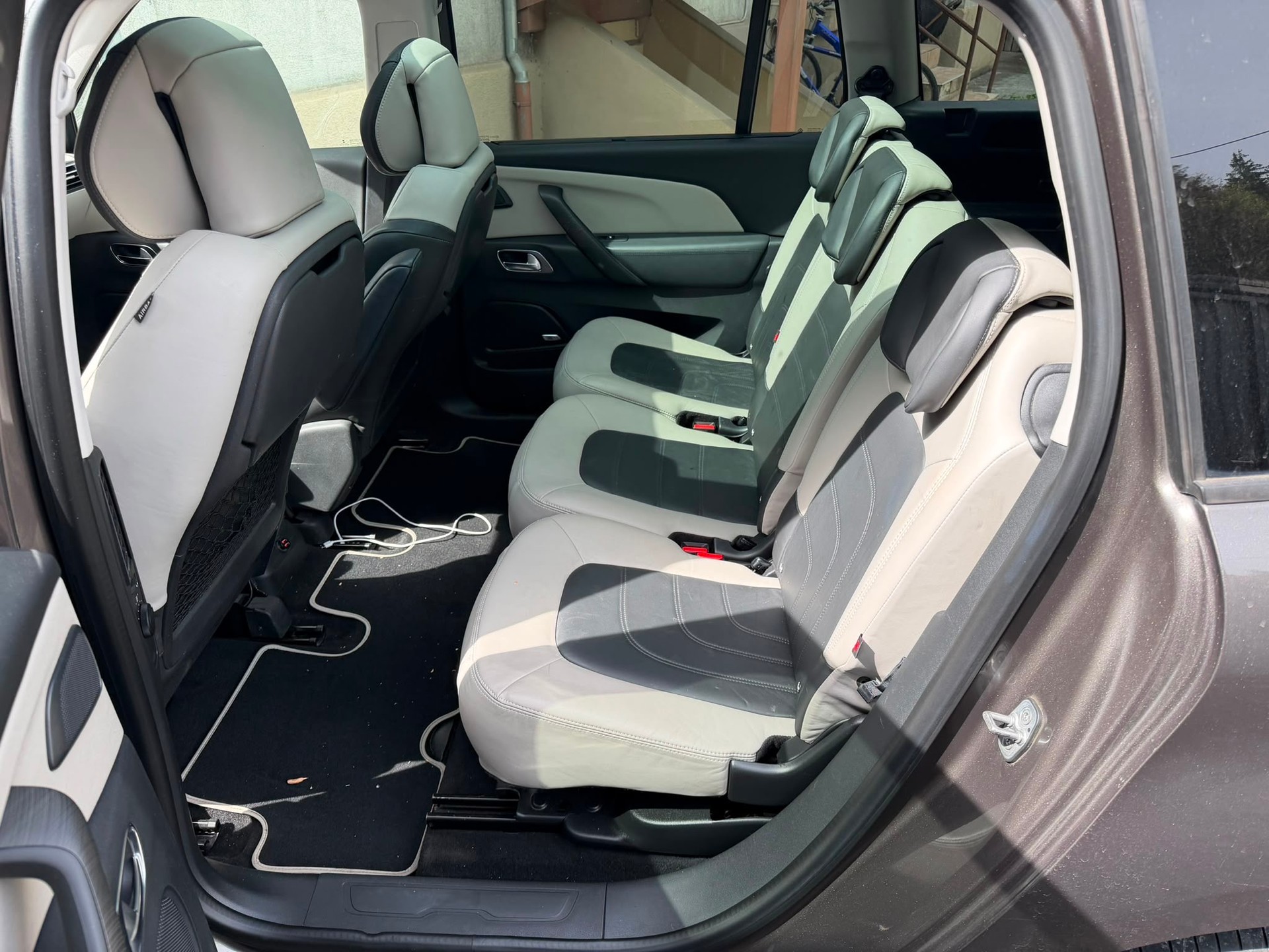 CITROEN Grand C4 Picasso 1.6i 16V THP Shine EAT6-image-7