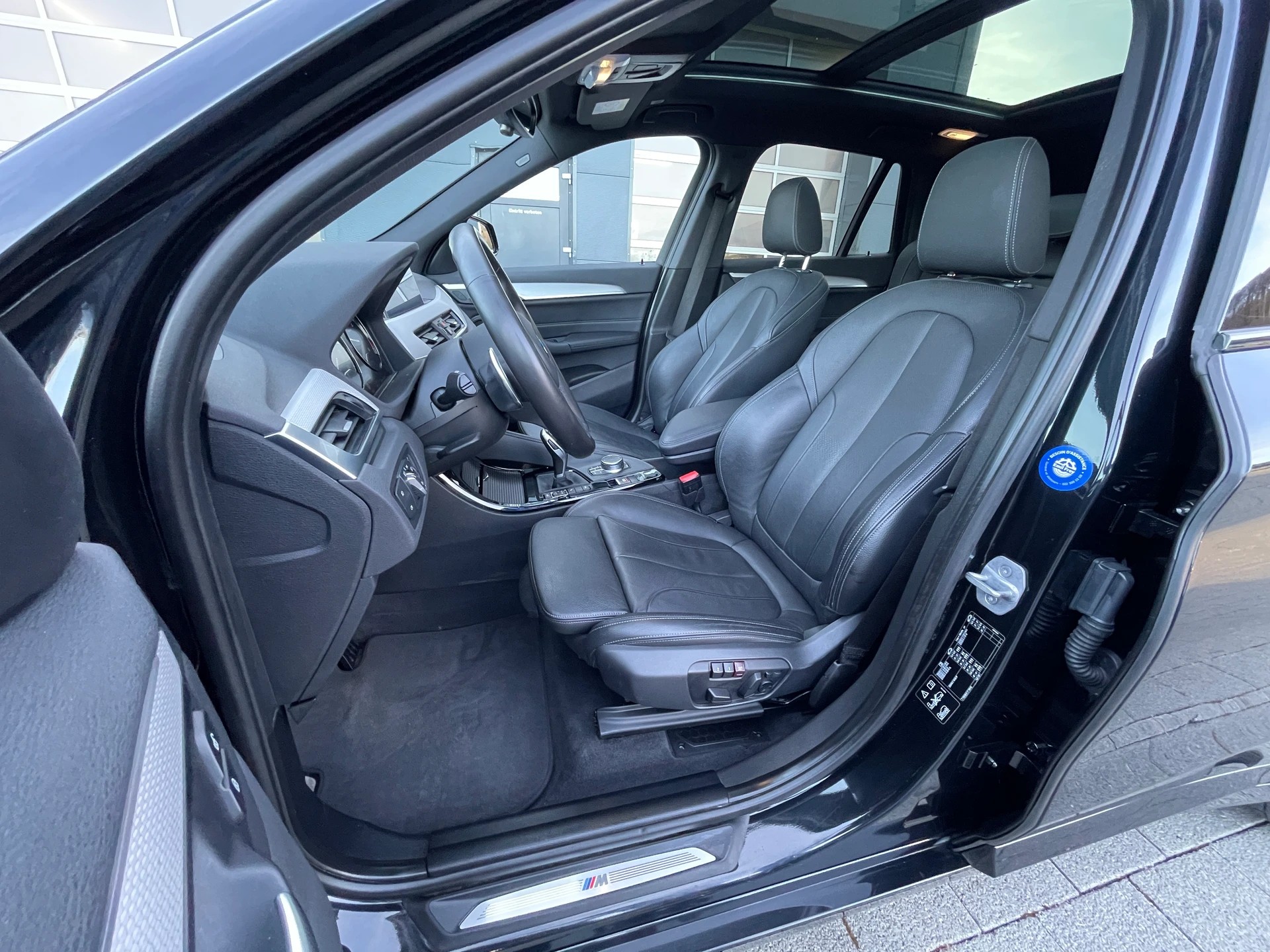 BMW X1 xDrive 18d M Sport Steptronic-image-10