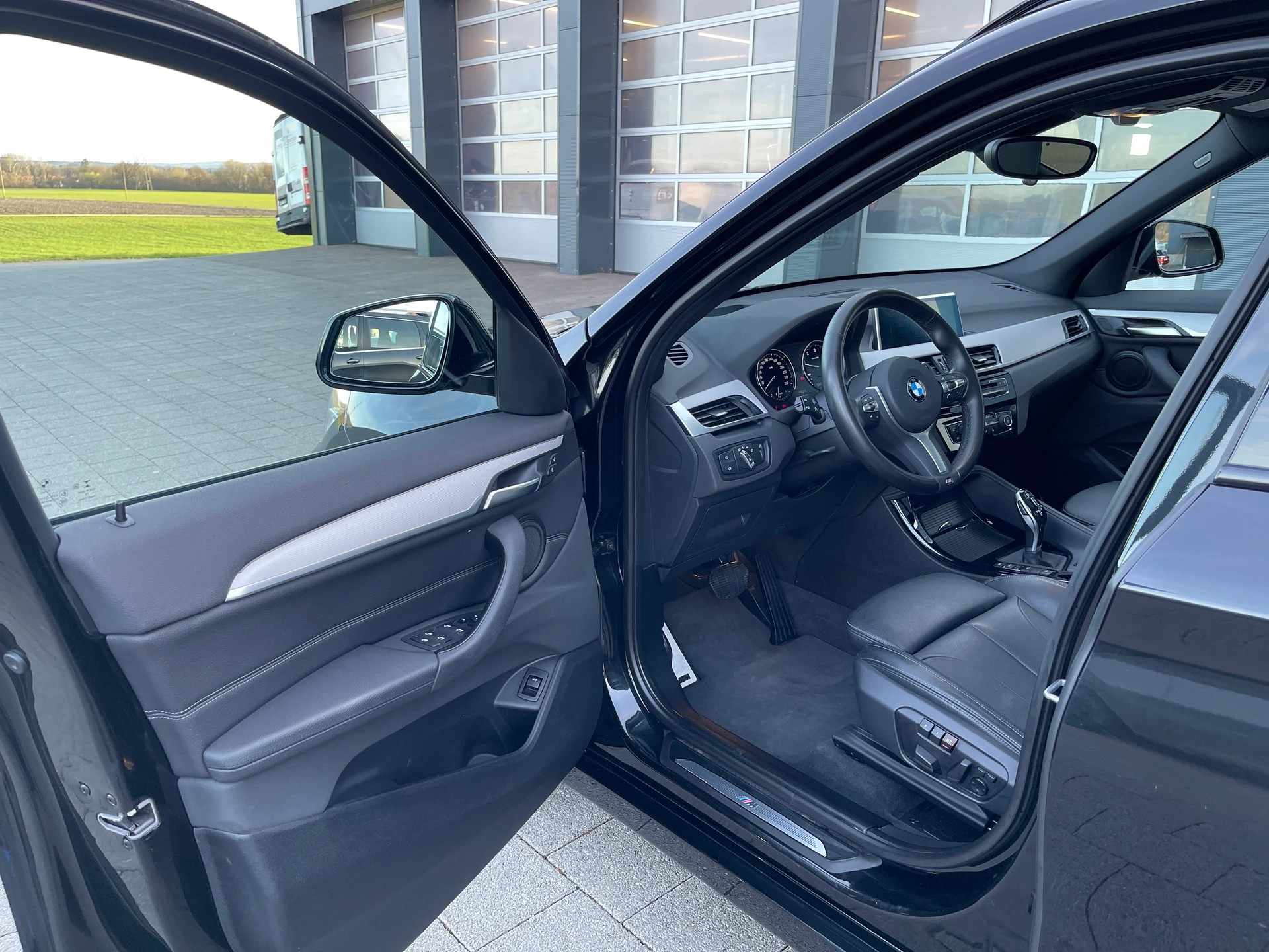 BMW X1 xDrive 18d M Sport Steptronic-image-6