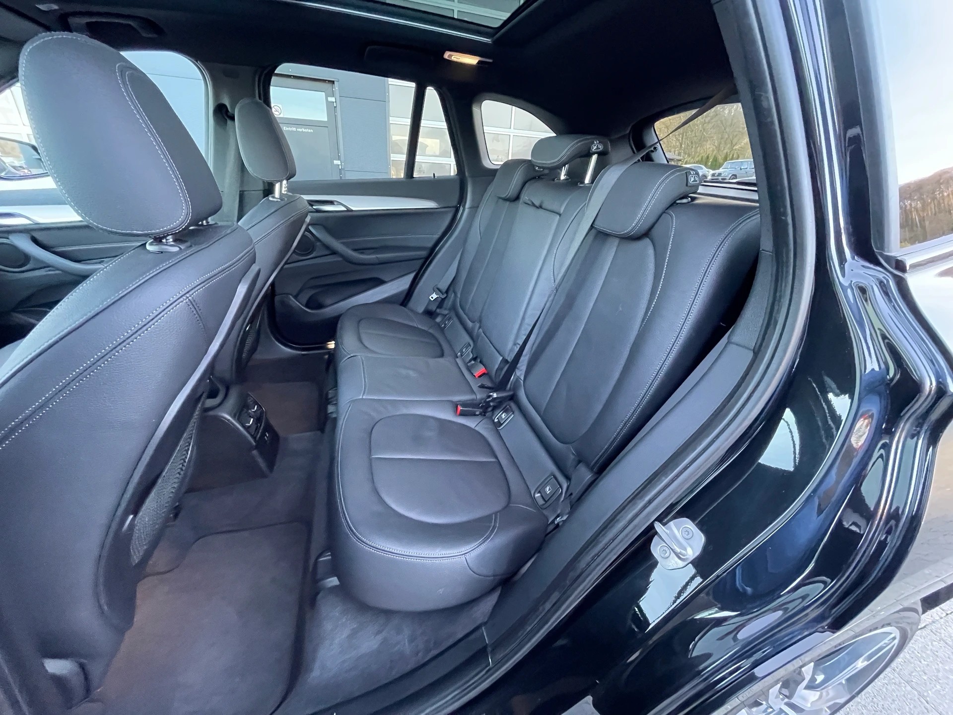 BMW X1 xDrive 18d M Sport Steptronic-image-12
