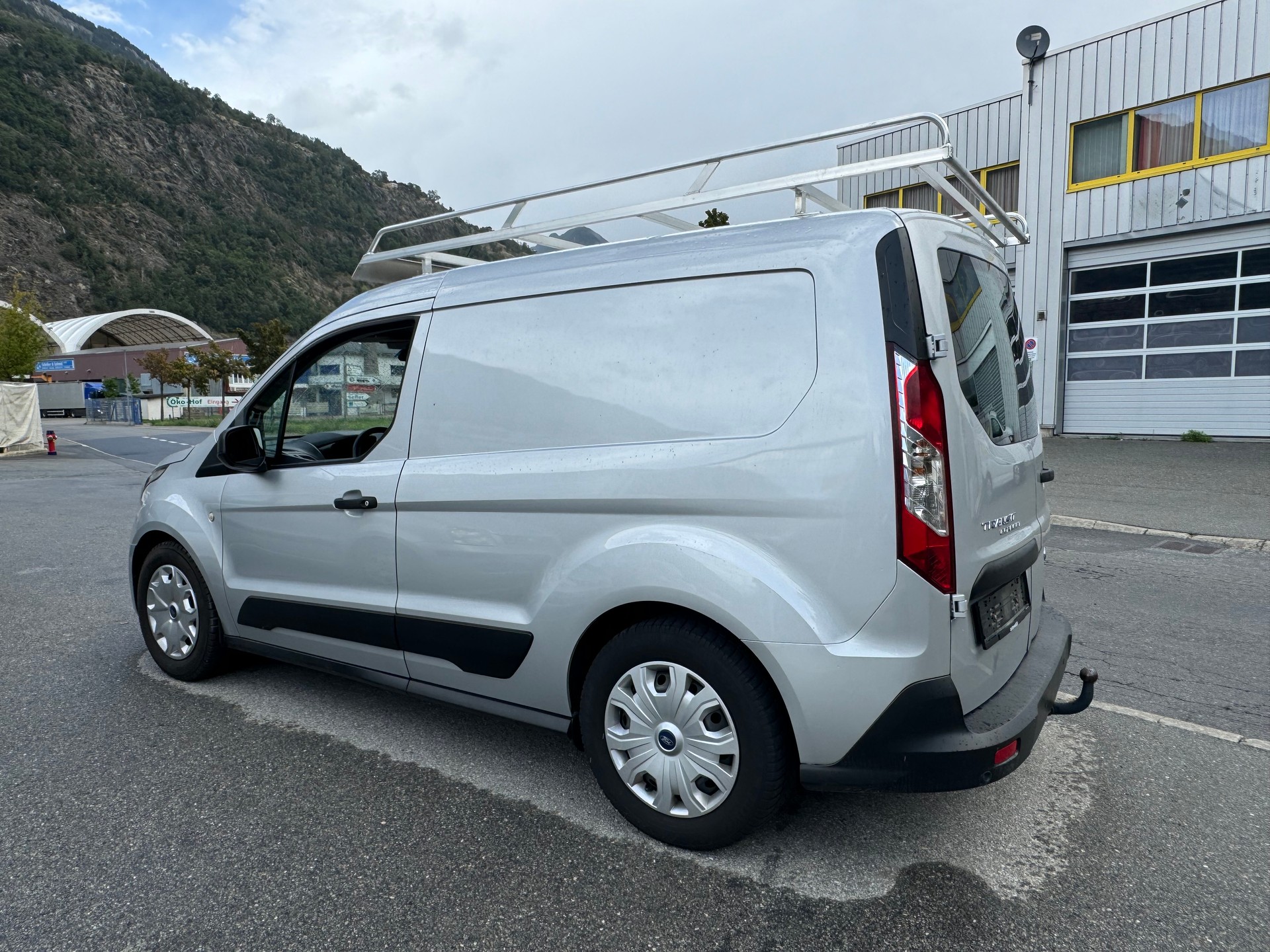 FORD Transit Connect Van T230 DCIV 1.5 EcoBlue Ambi. A-image-7
