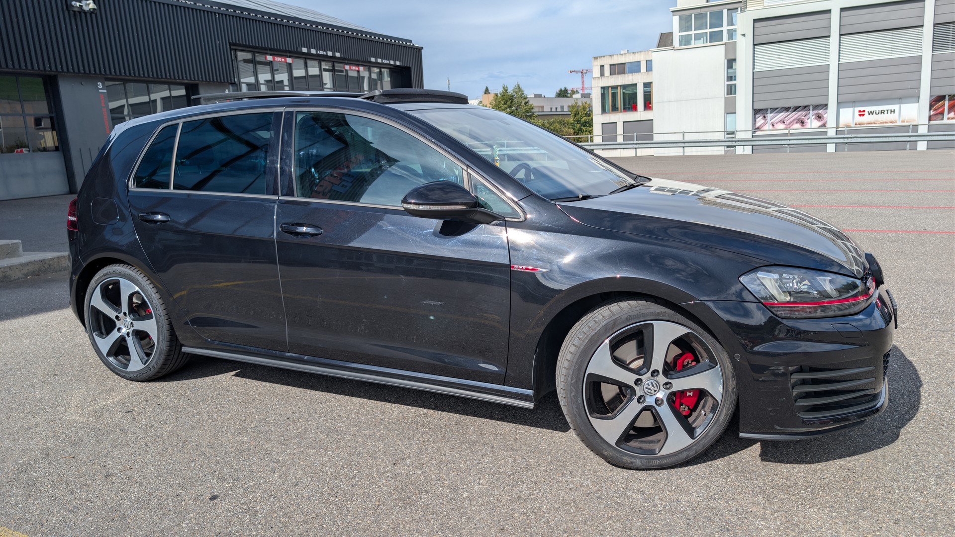 VW 2.0 TSI GTI Performance DSG-image-2