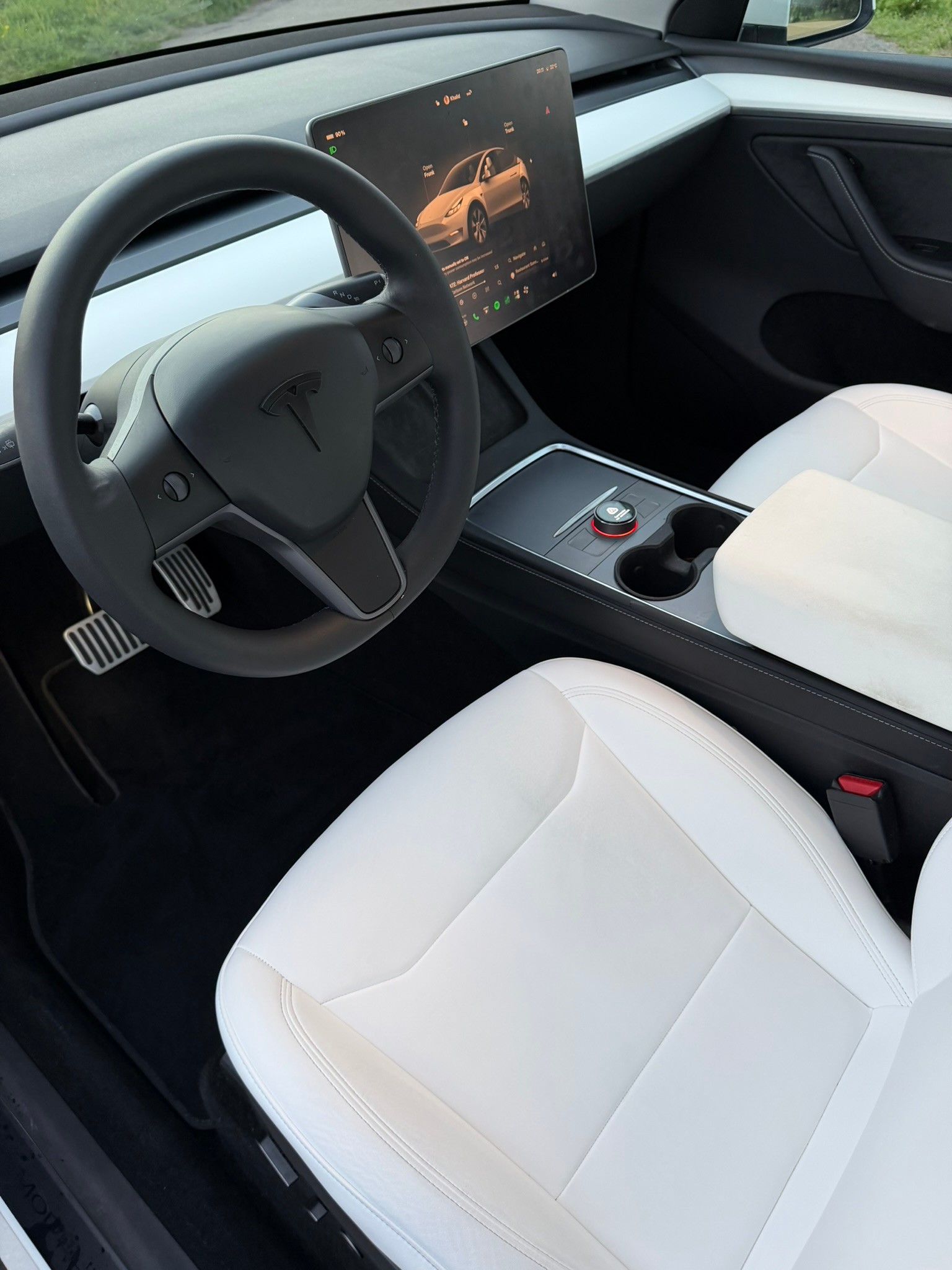 TESLA Hinterradantrieb-image-7