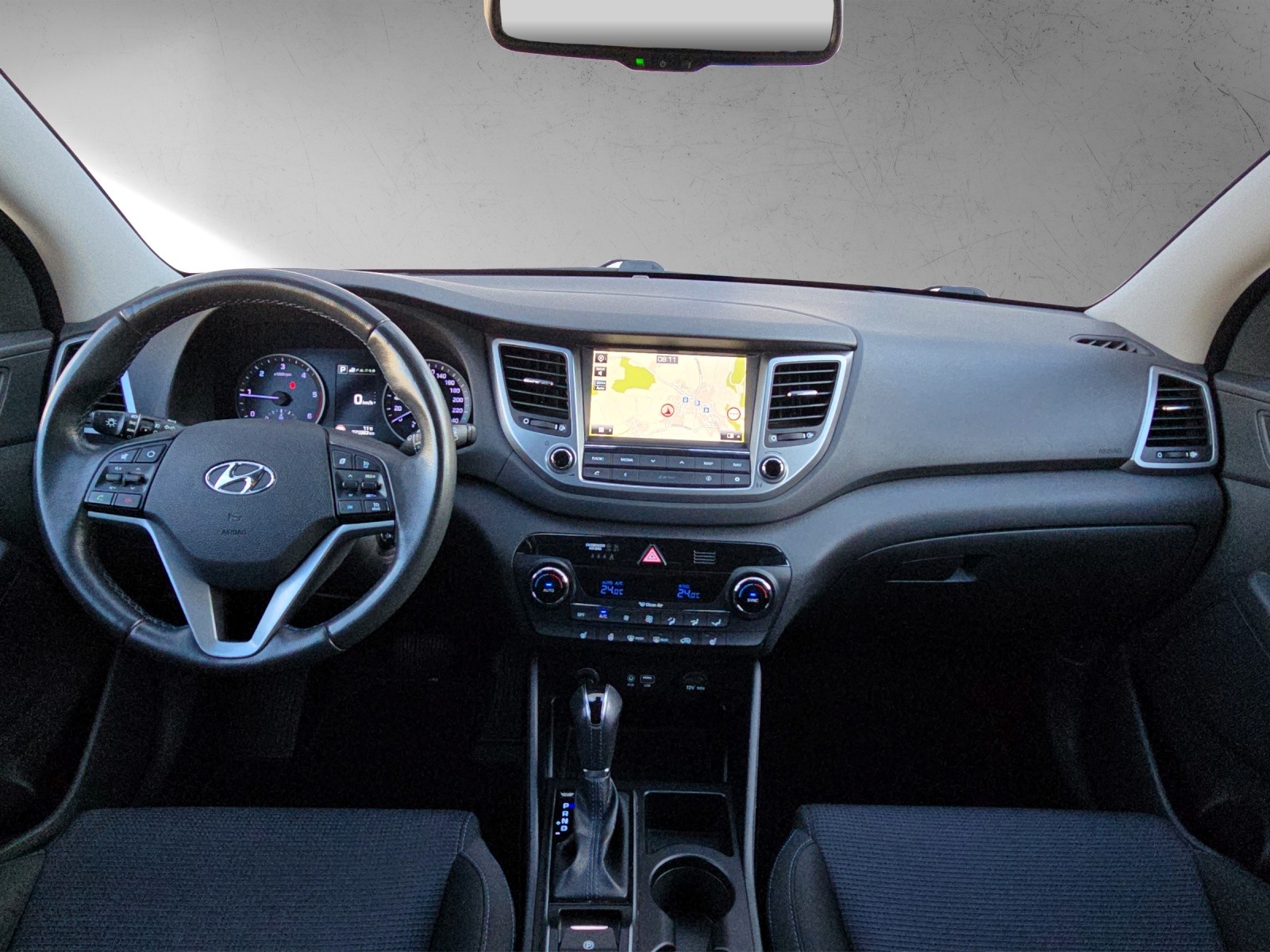 HYUNDAI Tucson 2.0 CRDI Plena 4WD Automatic-image-11