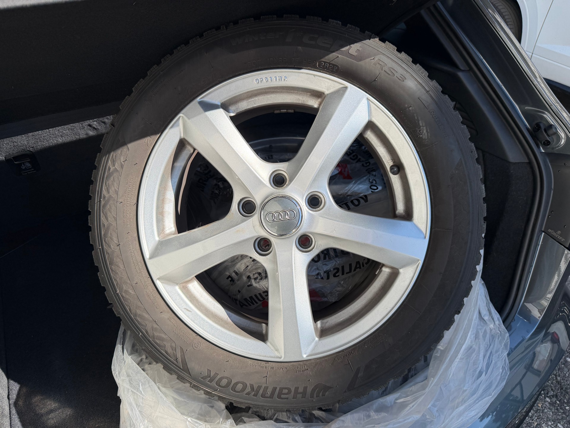 AUDI A3 Sportback 35 TFSI Sport S-tronic-image-11