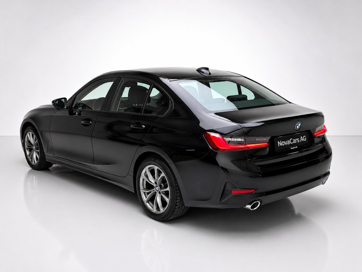 BMW 318i Steptronic-image-3