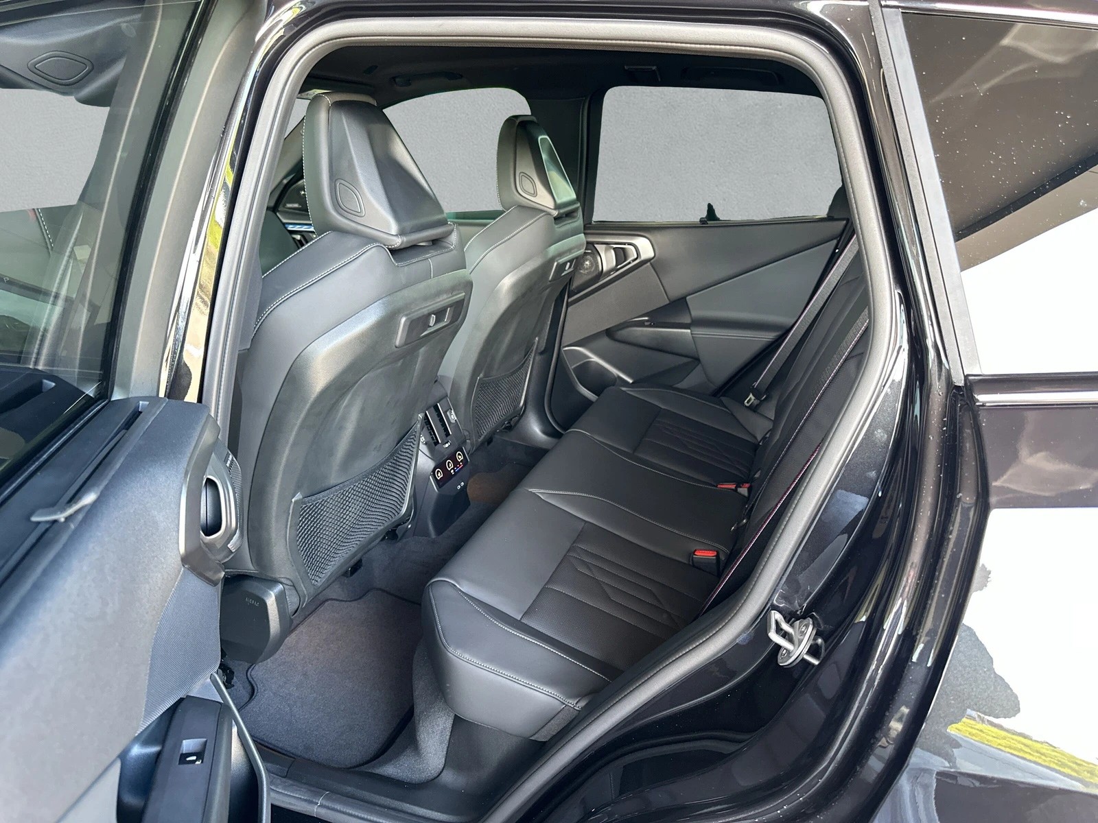 BMW X3 xDrive M50 48V M Sport Pro-image-11