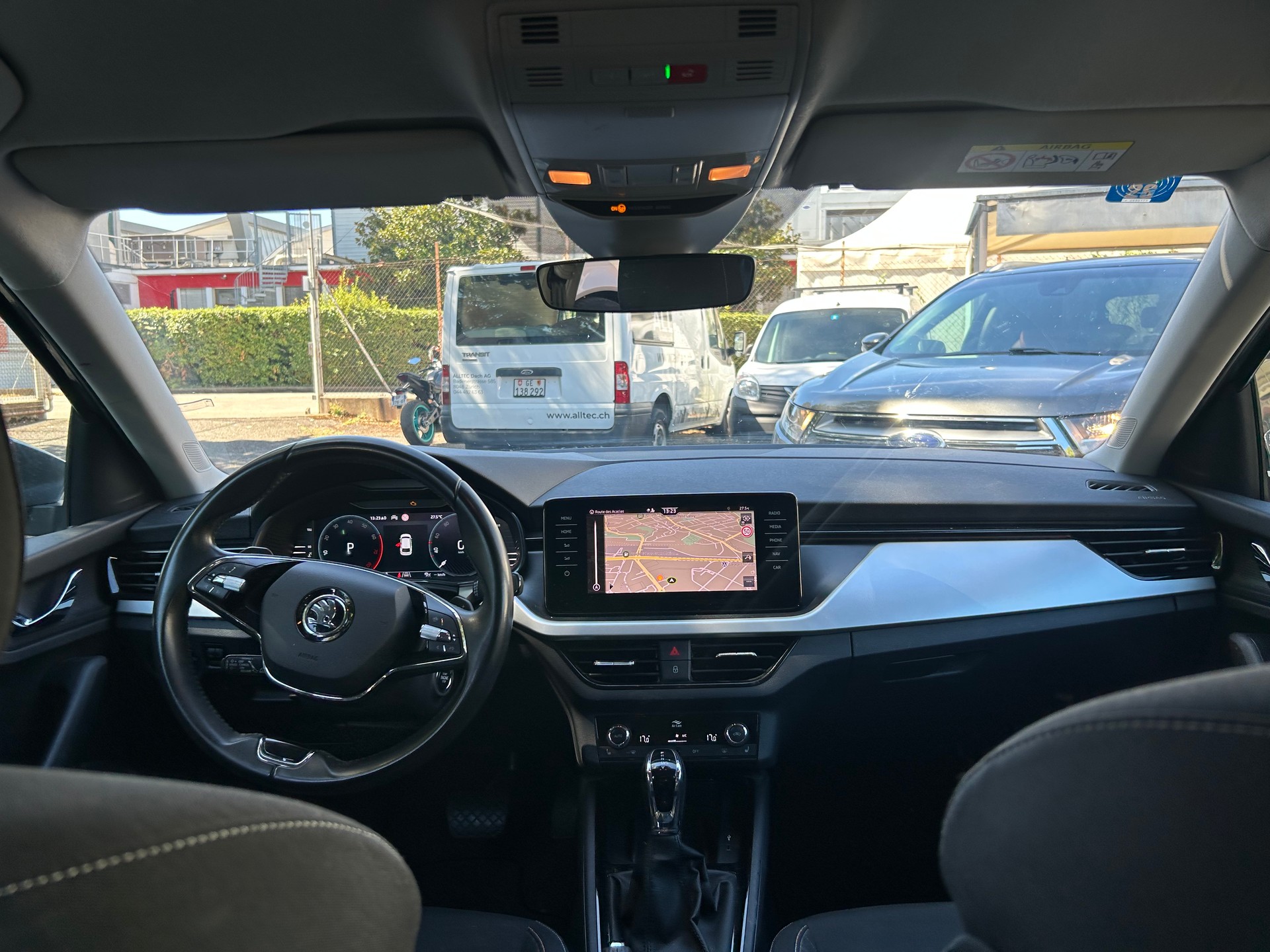 SKODA Scala 1.5 TSI ACT Ambition DSG-image-10