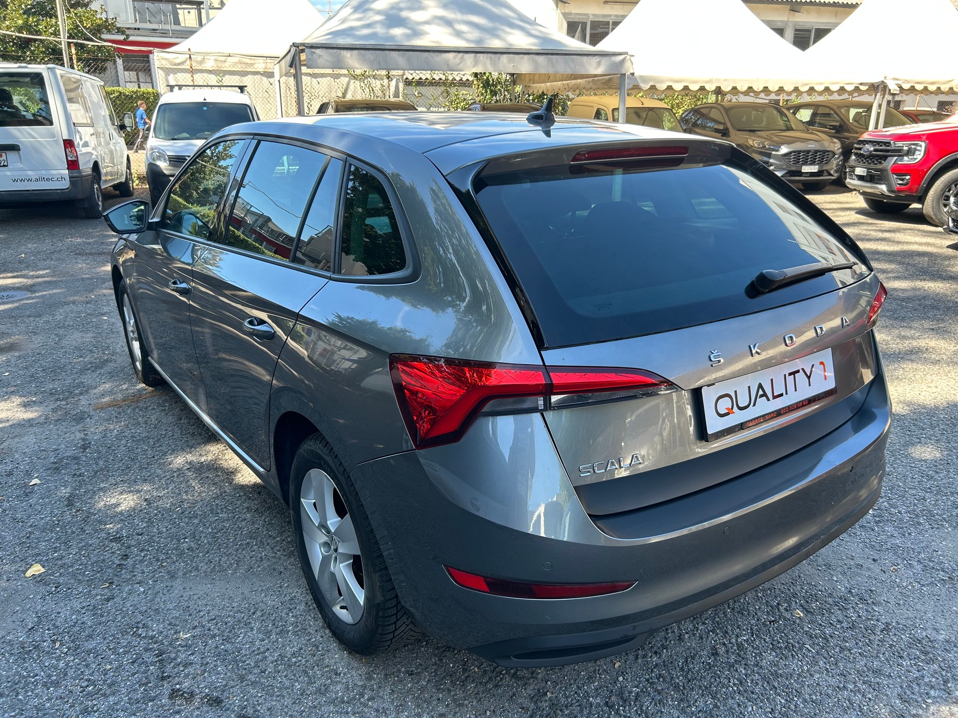 SKODA Scala 1.5 TSI ACT Ambition DSG-image-4