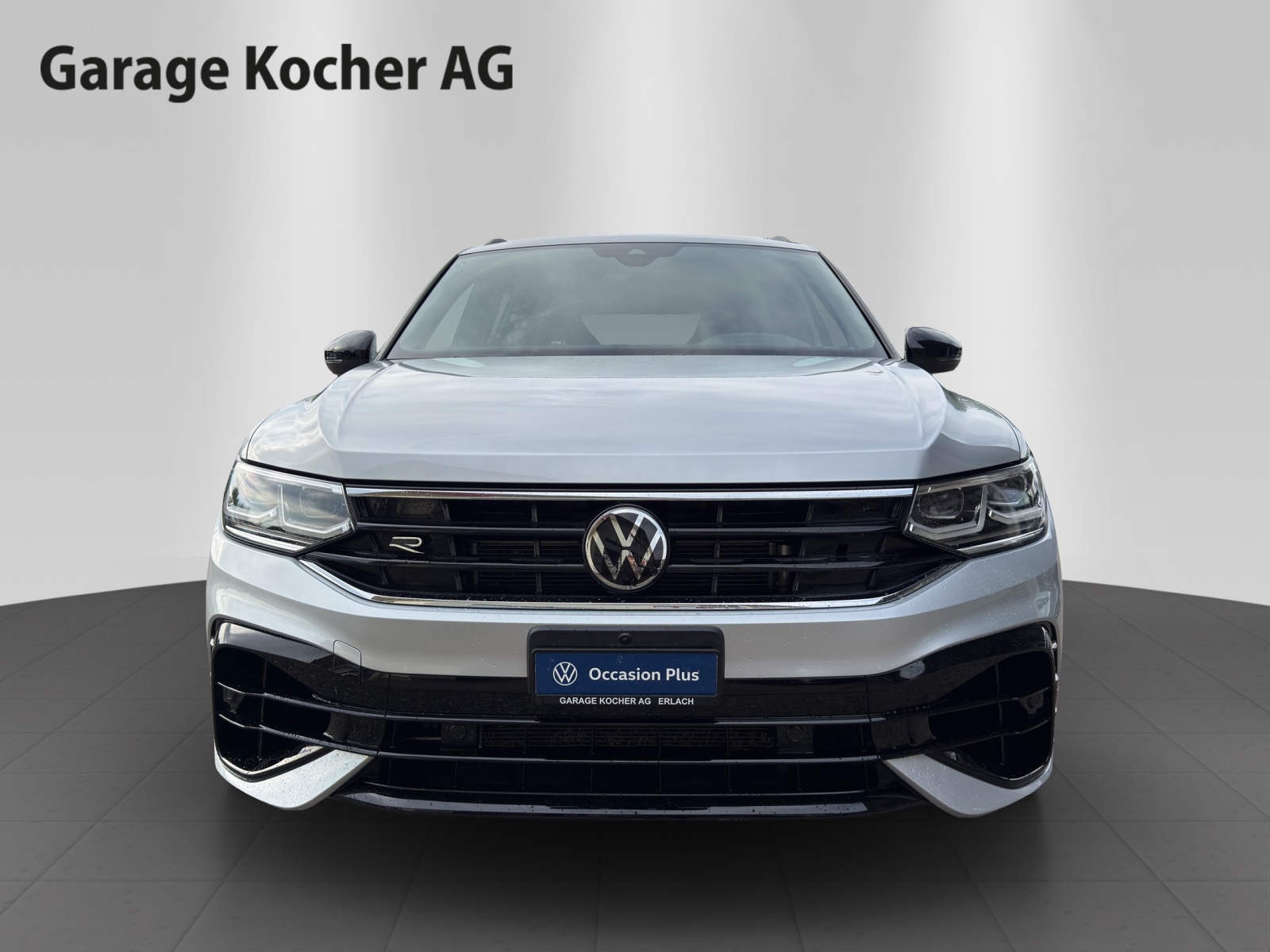VW Tiguan 2.0TSI R 4Motion DSG-image-1