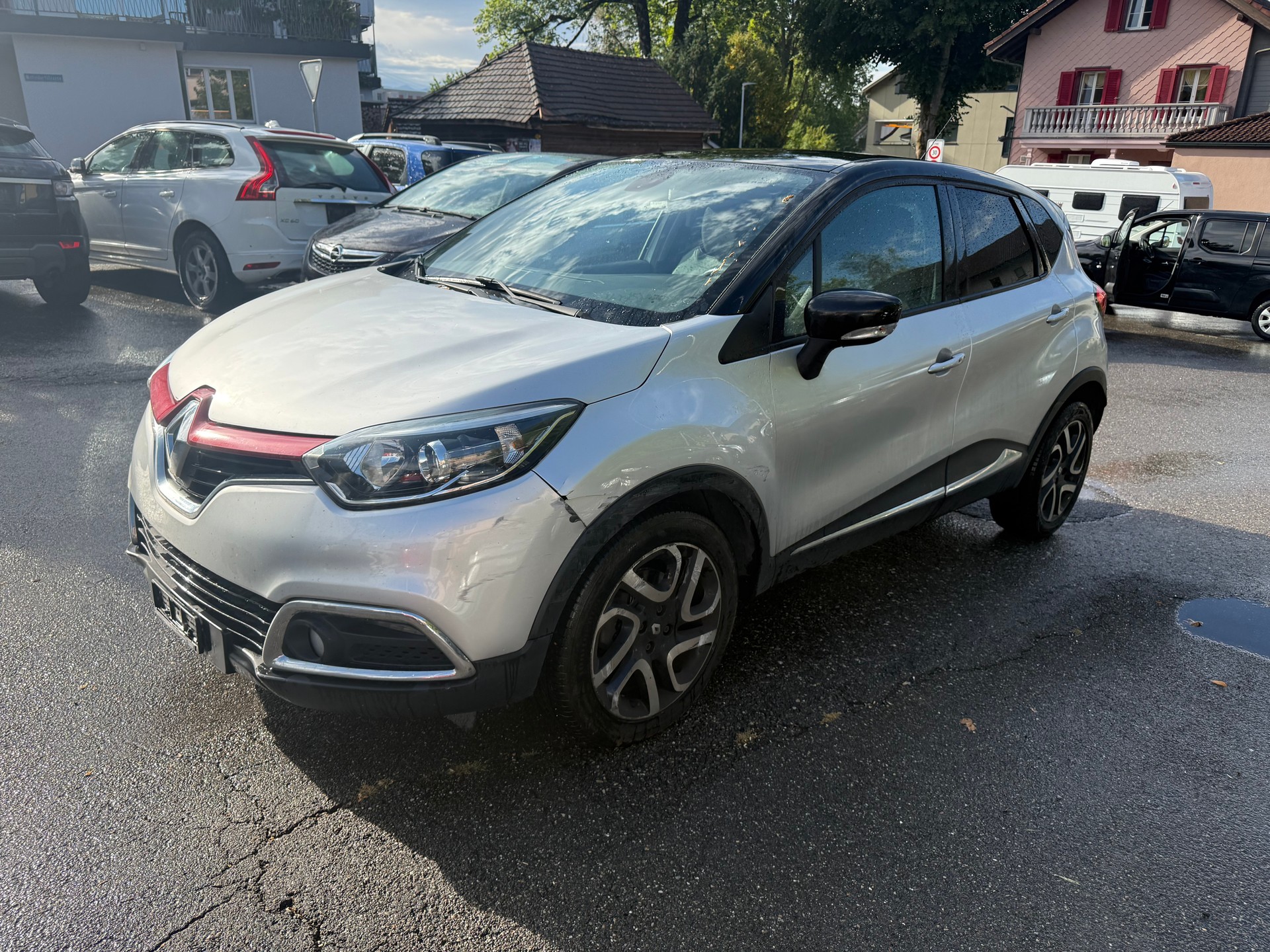 RENAULT Captur 1.5 dCi Privilège-image-0