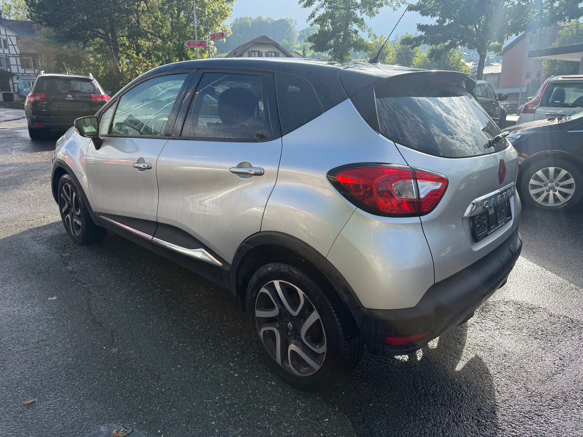 RENAULT Captur 1.5 dCi Privilège-image-3