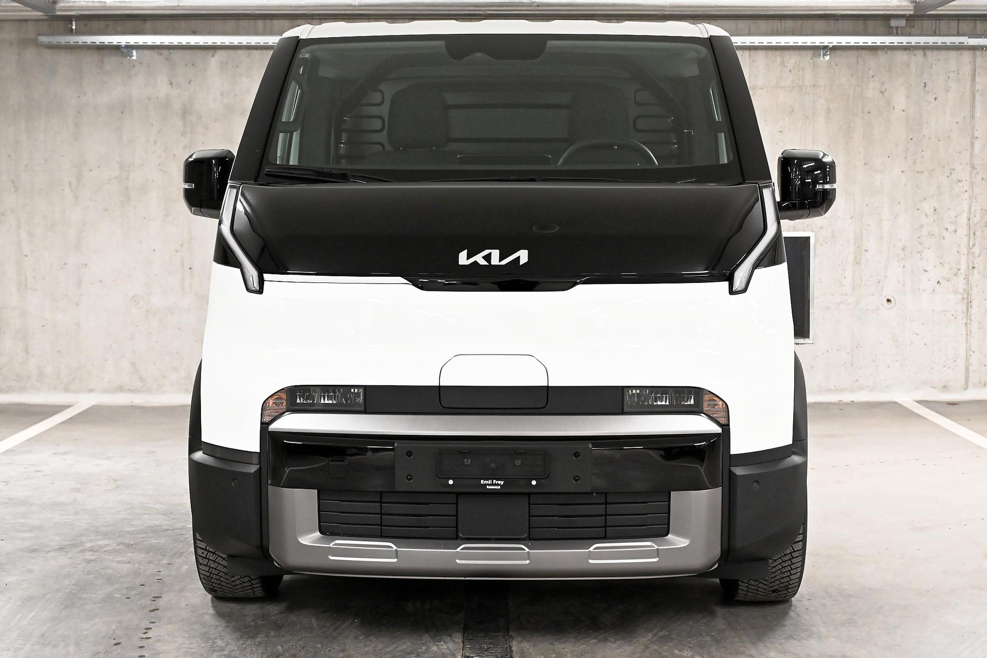 KIA PV5 Cargo 71.2 kWh Plus-image-2