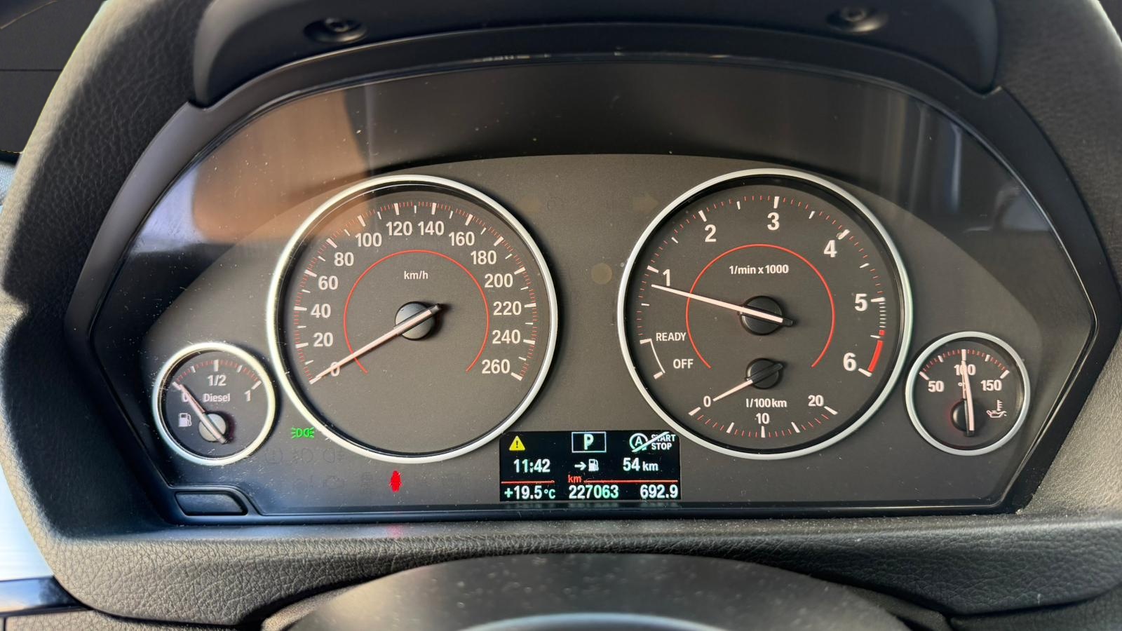 BMW 420d Coupé xDrive Steptronic-image-14