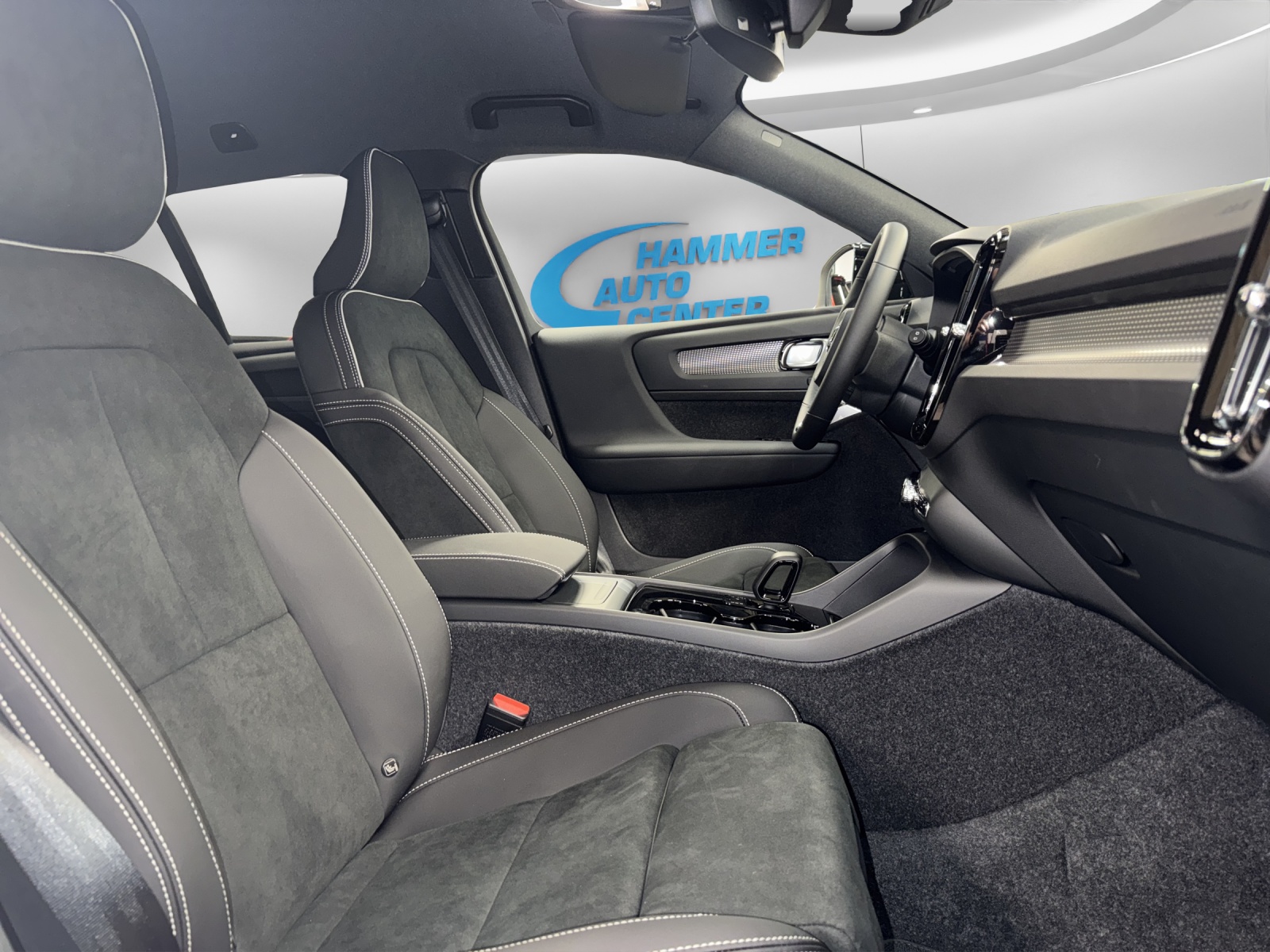 VOLVO EX40 Extended Plus-image-12