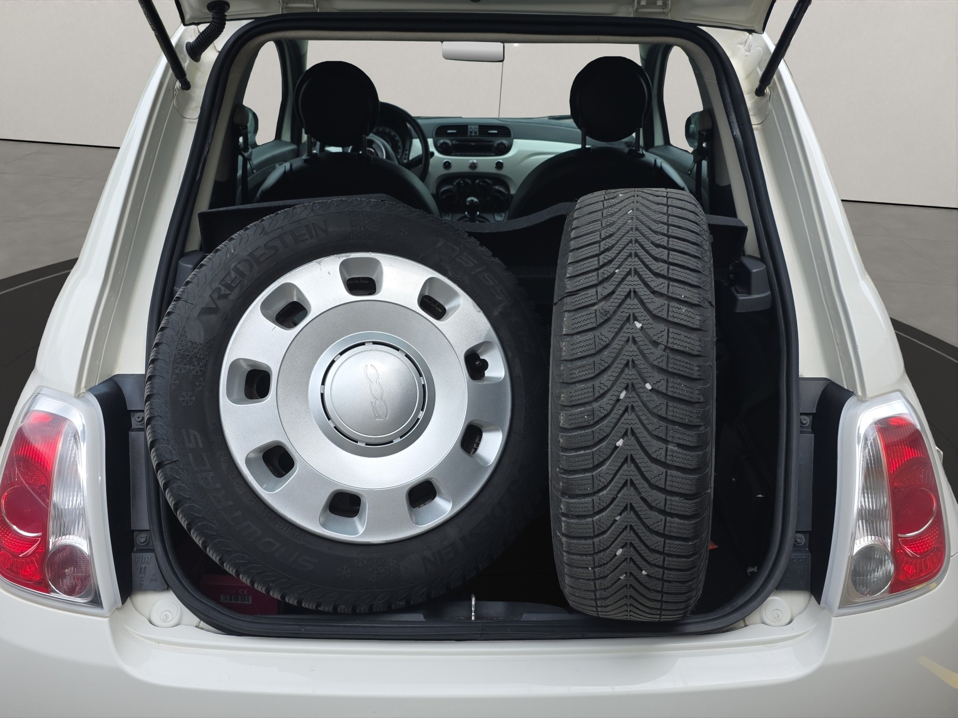 FIAT 500 1.2 Lounge-image-14