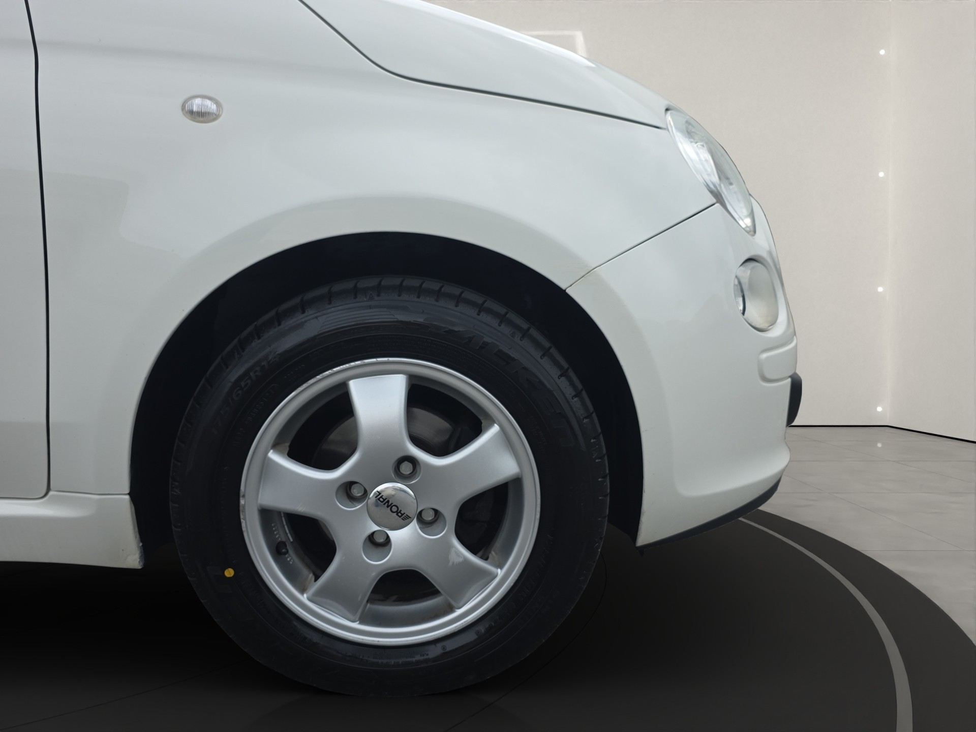 FIAT 500 1.2 Lounge-image-15