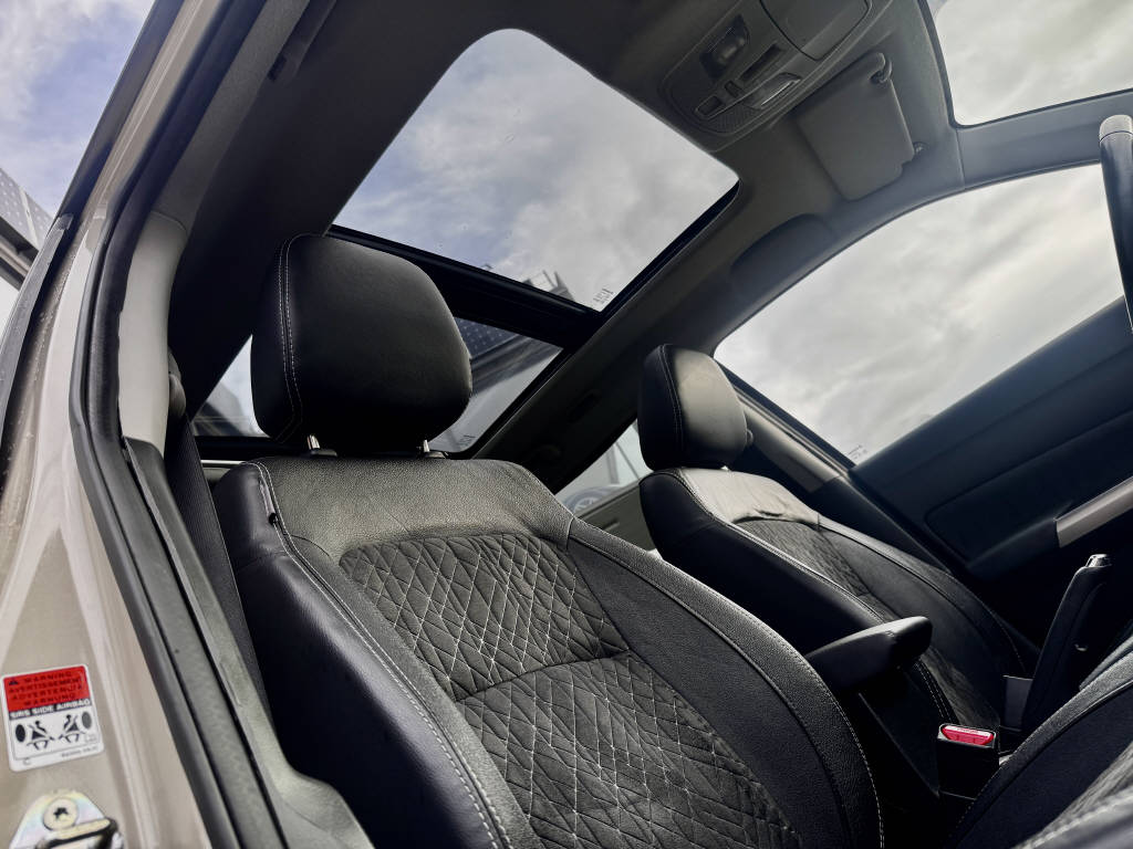 SUZUKI Vitara 1.4 T Compact Top Hybrid 4x4-image-11