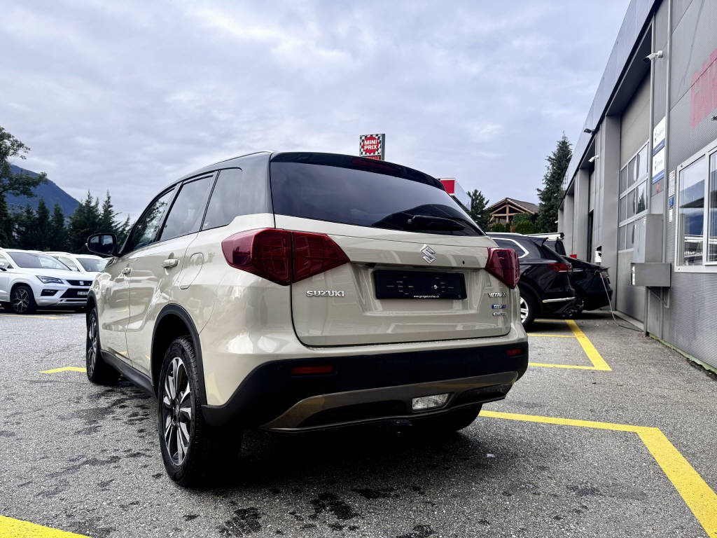 SUZUKI Vitara 1.4 T Compact Top Hybrid 4x4-image-3