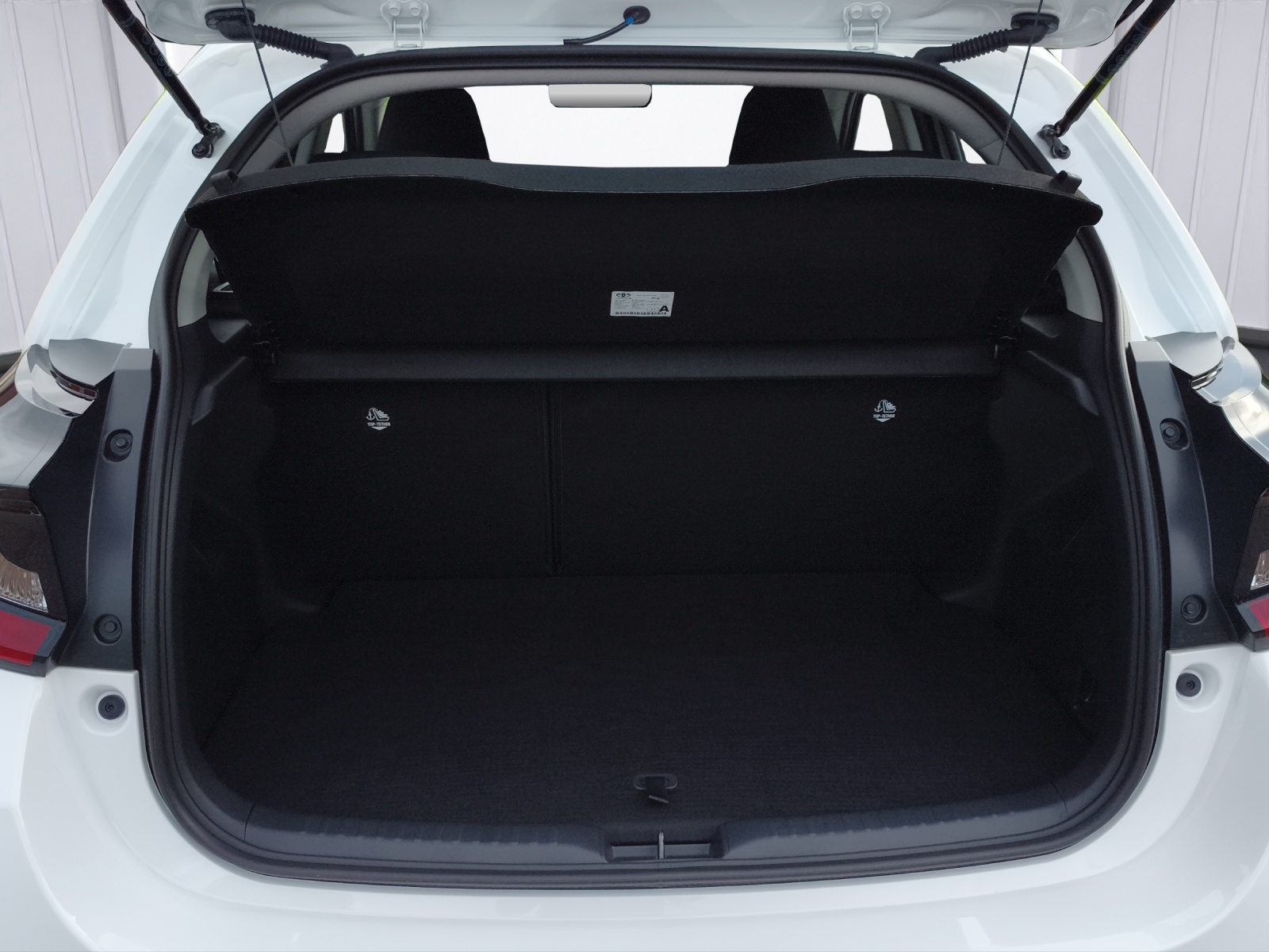 TOYOTA Yaris 1.5 VVT-i HSD Comfort-image-15