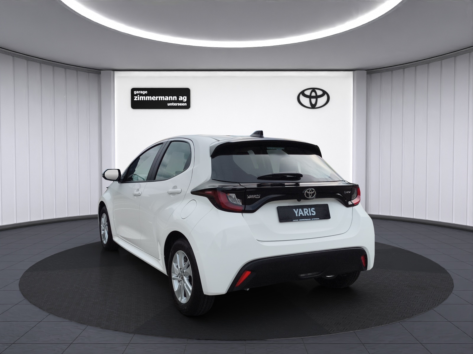 TOYOTA Yaris 1.5 VVT-i HSD Comfort-image-8
