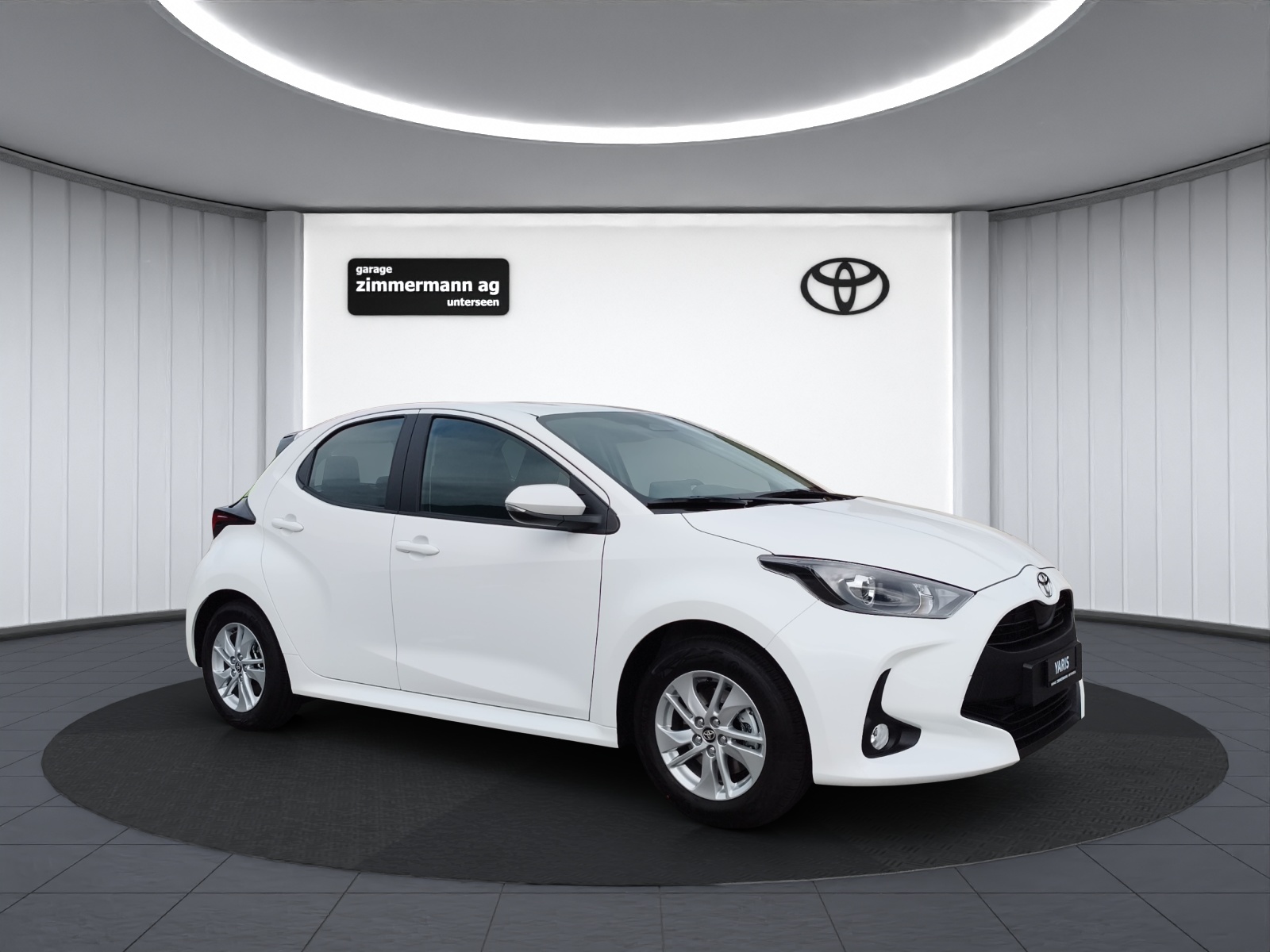 TOYOTA Yaris 1.5 VVT-i HSD Comfort-image-3