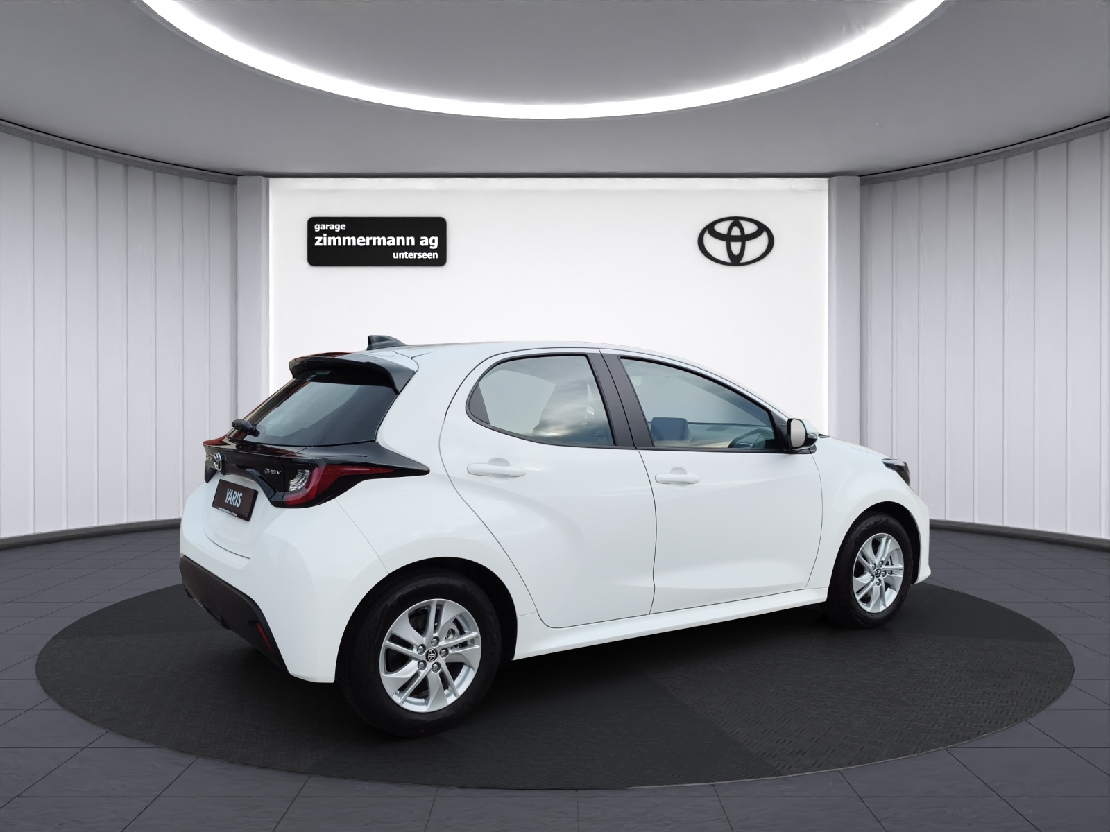 TOYOTA Yaris 1.5 VVT-i HSD Comfort-image-5