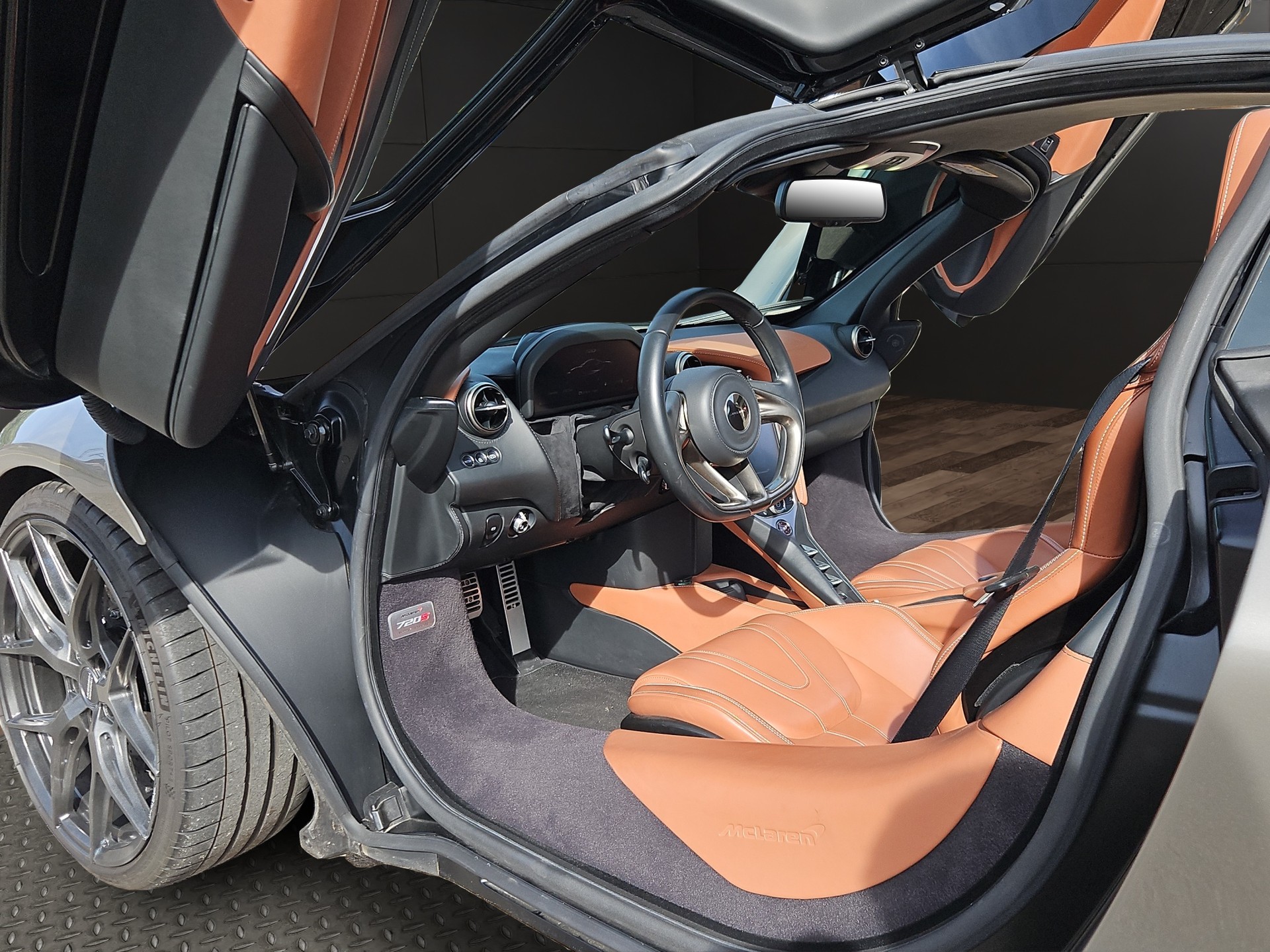 McLAREN 720S Coupé 4.0 V8 SSG-image-17