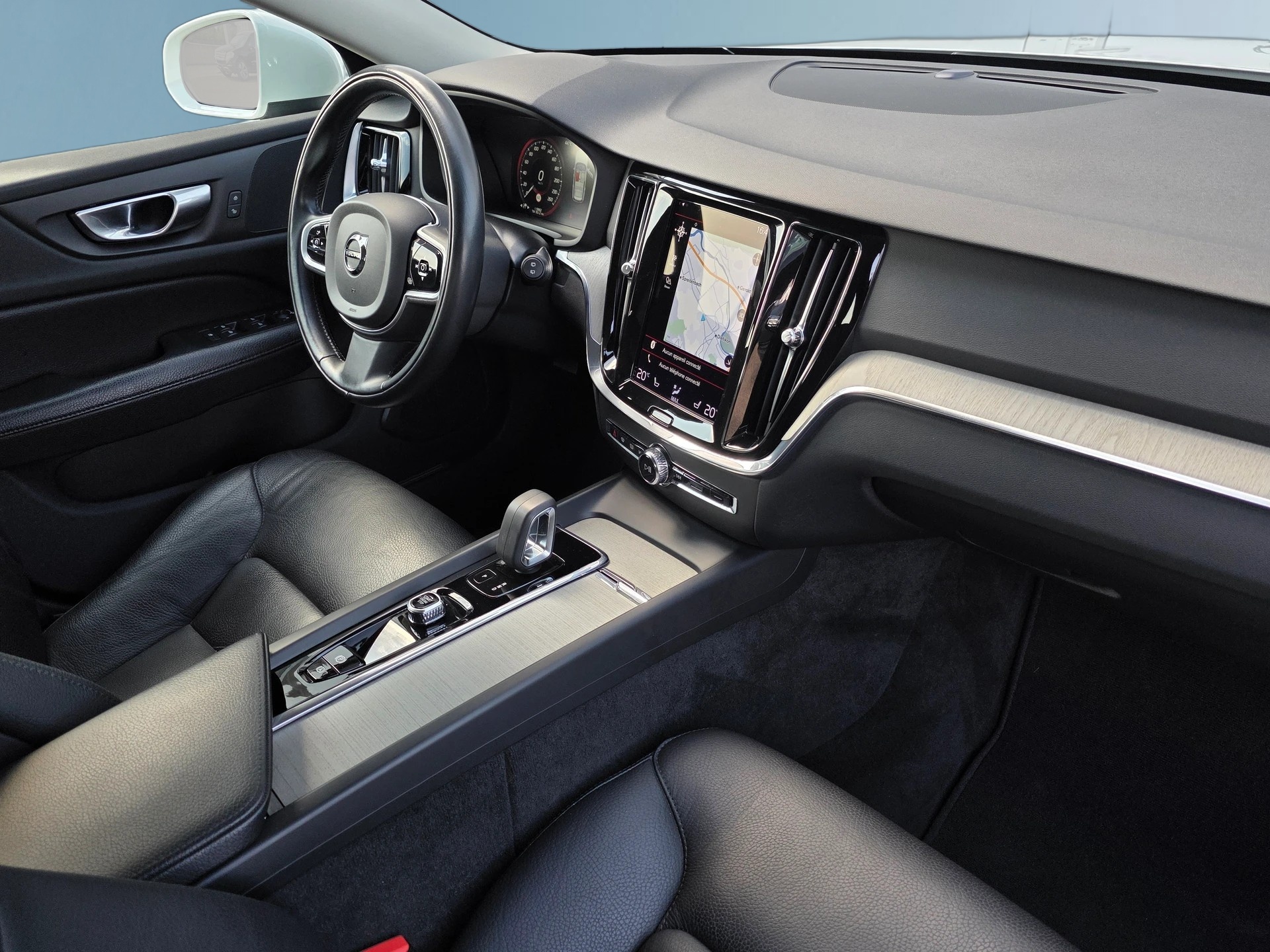 VOLVO VOLVO V60 Cross Country B4 D AWD Geartronic | CH-Fahrzeug | Gratis-Service bis 150'000 km | Top Zustand | Top Ausstattung-image-17