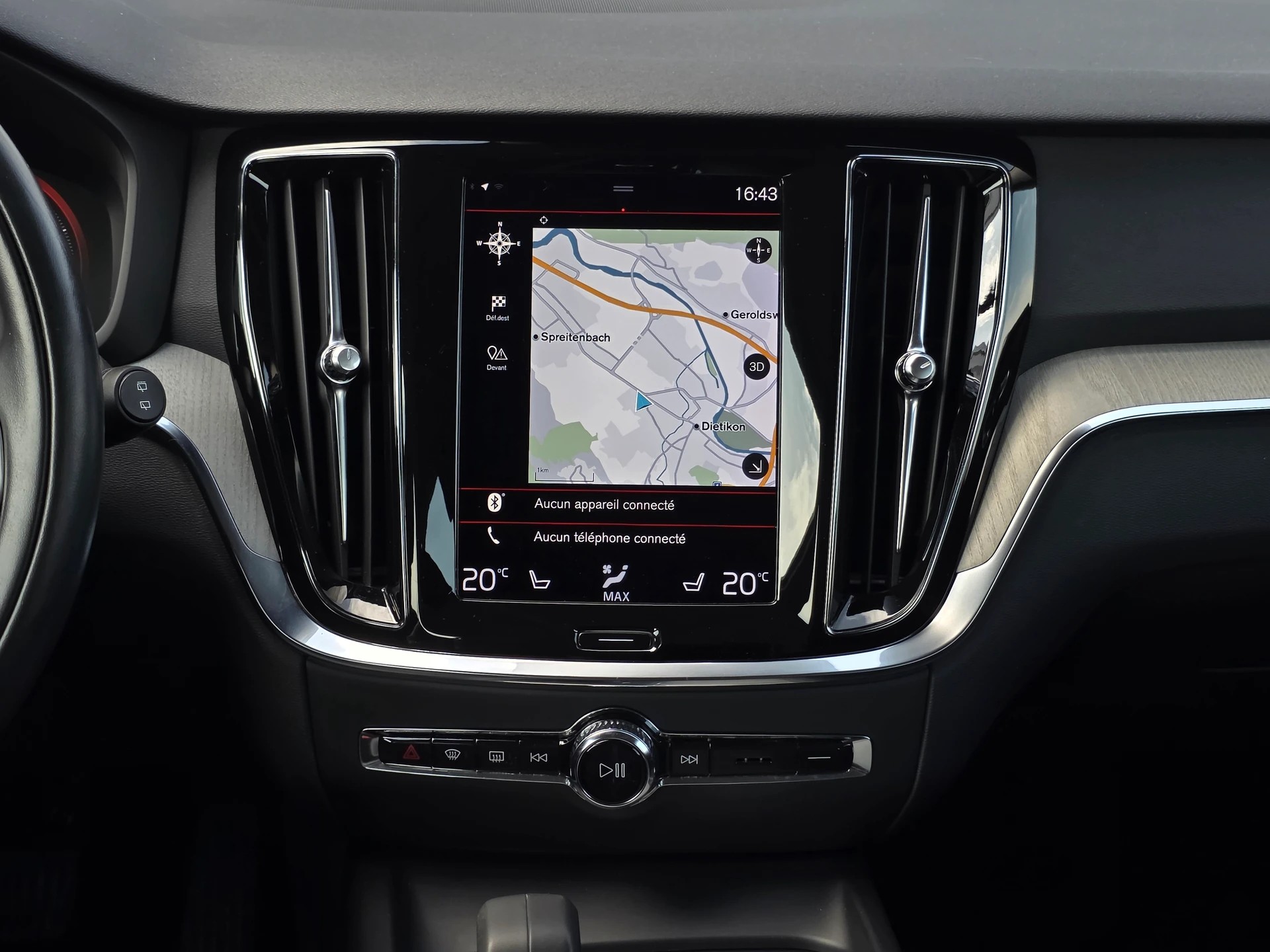 VOLVO VOLVO V60 Cross Country B4 D AWD Geartronic | CH-Fahrzeug | Gratis-Service bis 150'000 km | Top Zustand | Top Ausstattung-image-13