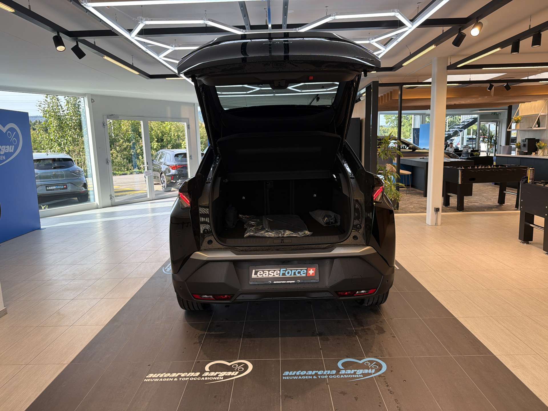 PEUGEOT 3008 145 GT Hybrid e-DCS-Automat-image-7