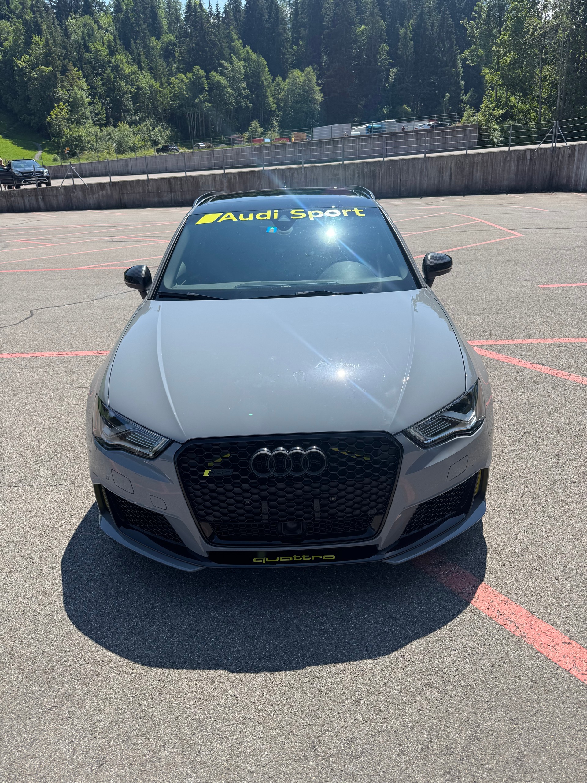 AUDI 2.5 T FSI quattro S-Tronic-image-1