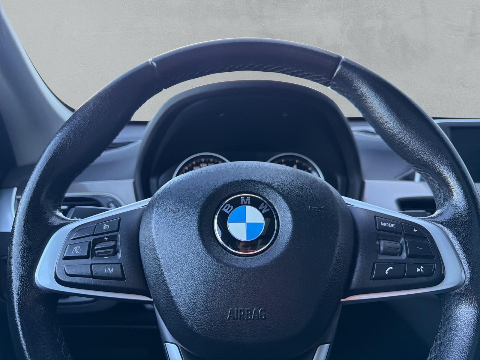 BMW X1 18i sDrive X-line (CH) ** Action Leasing à 2.88% Jusqu'au 30.09.2026 **-image-17